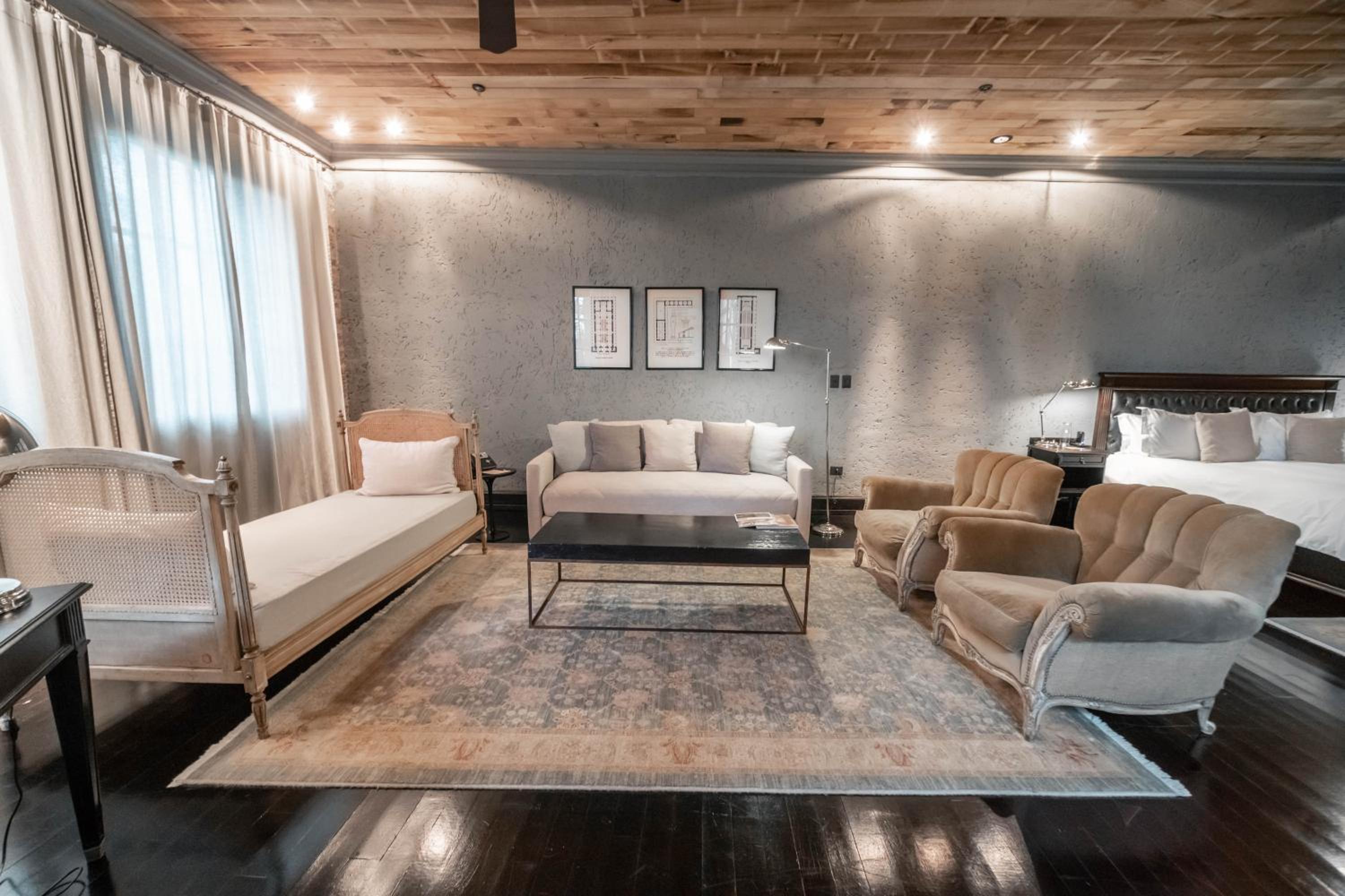 Family Suite photo 3