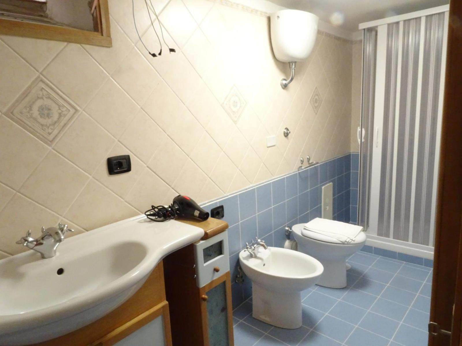 Double Room With Private Bathroom photo 2