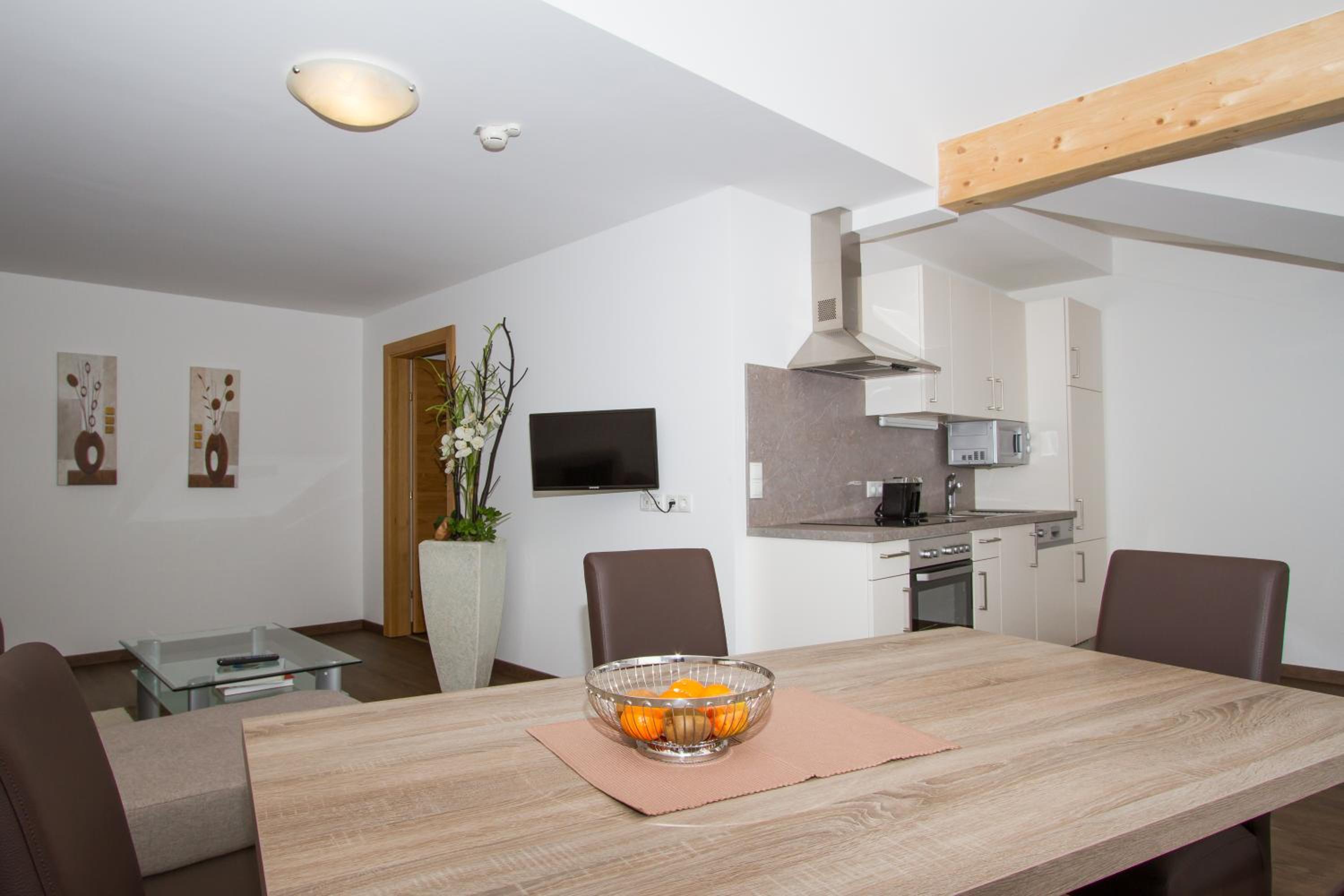 Family Apartment photo 3