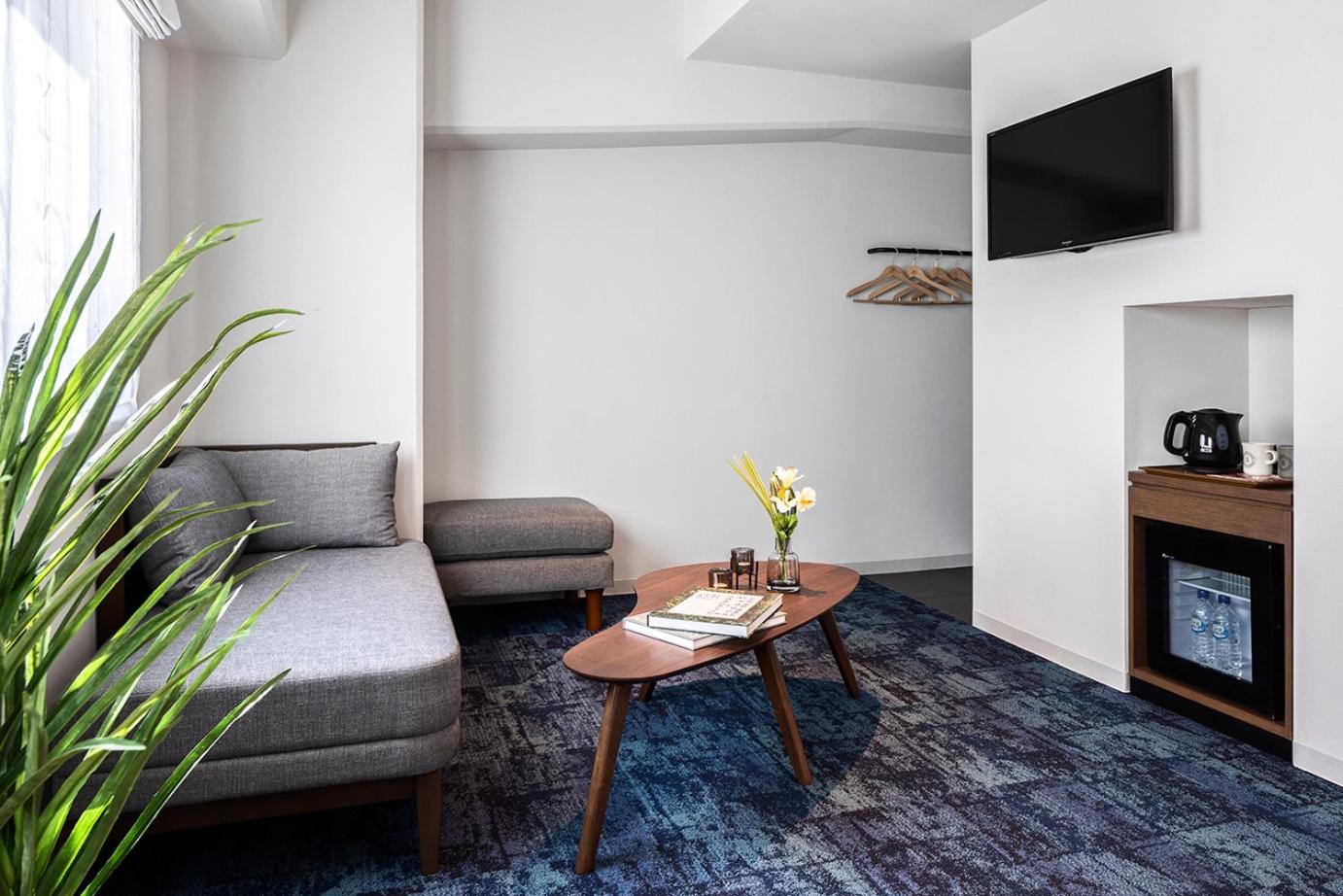 Okinawan Modern Loft - Photo 3