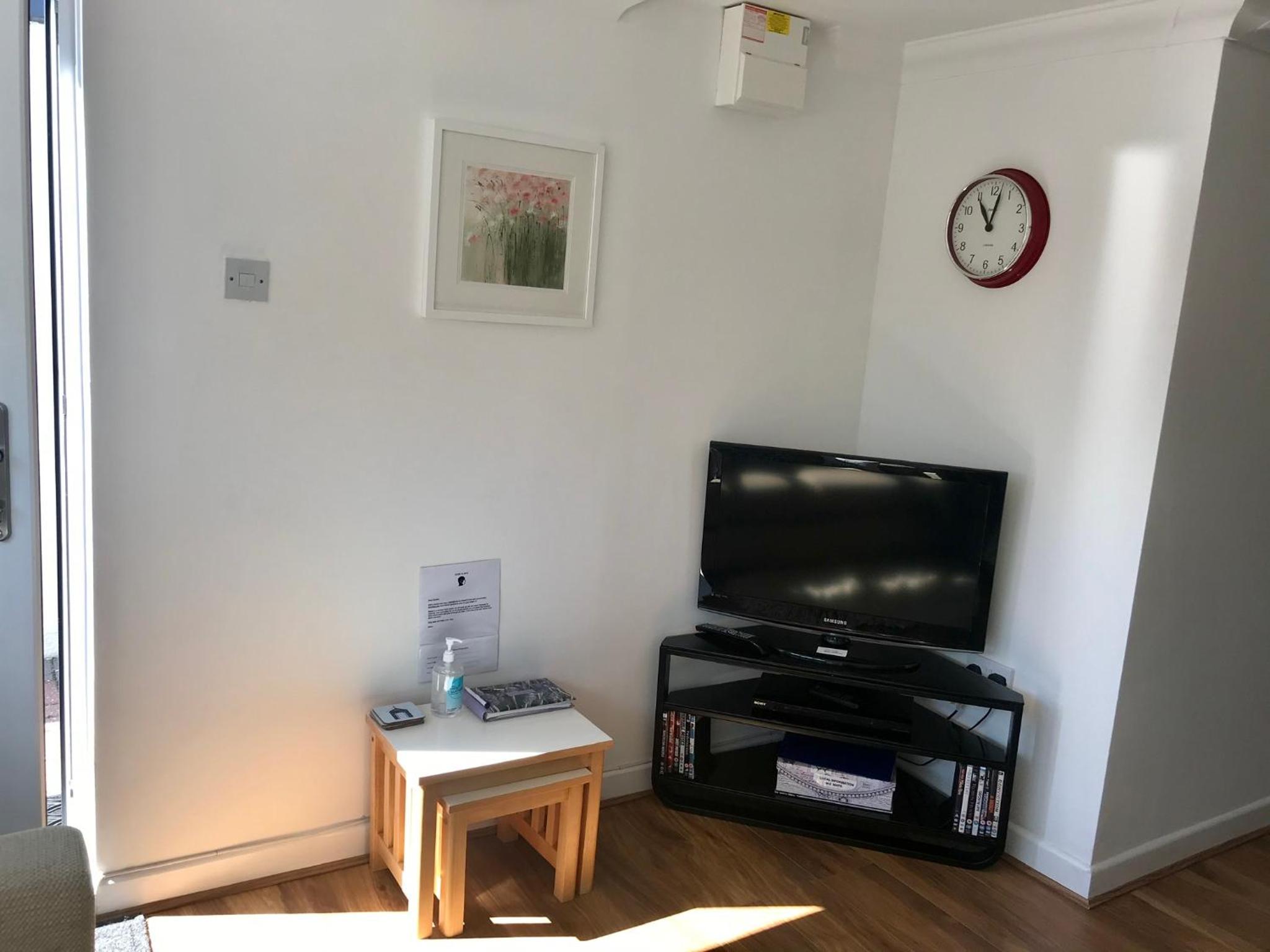 Apartment - Ground Floor photo 3