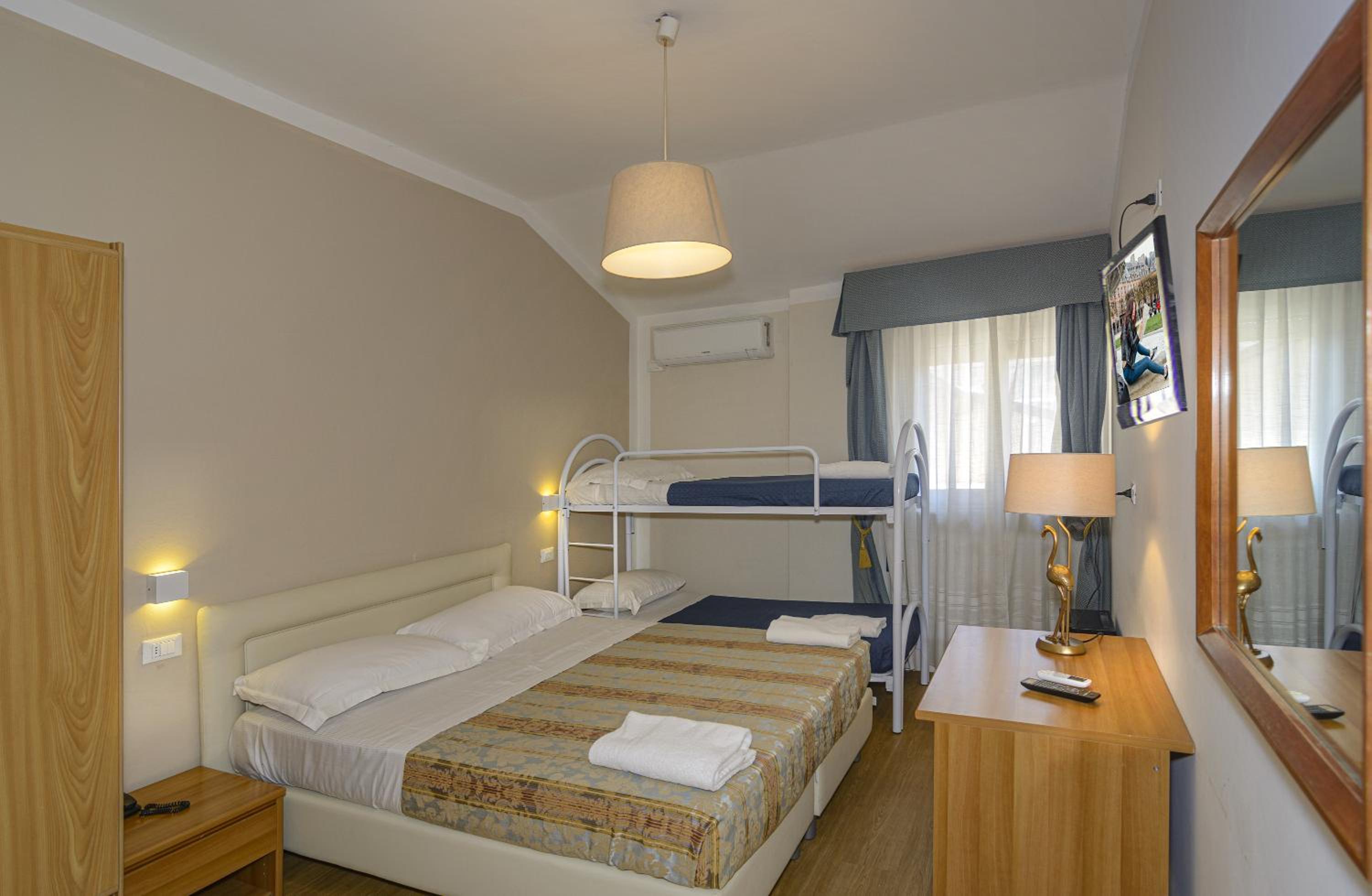 Quadruple Room photo 1