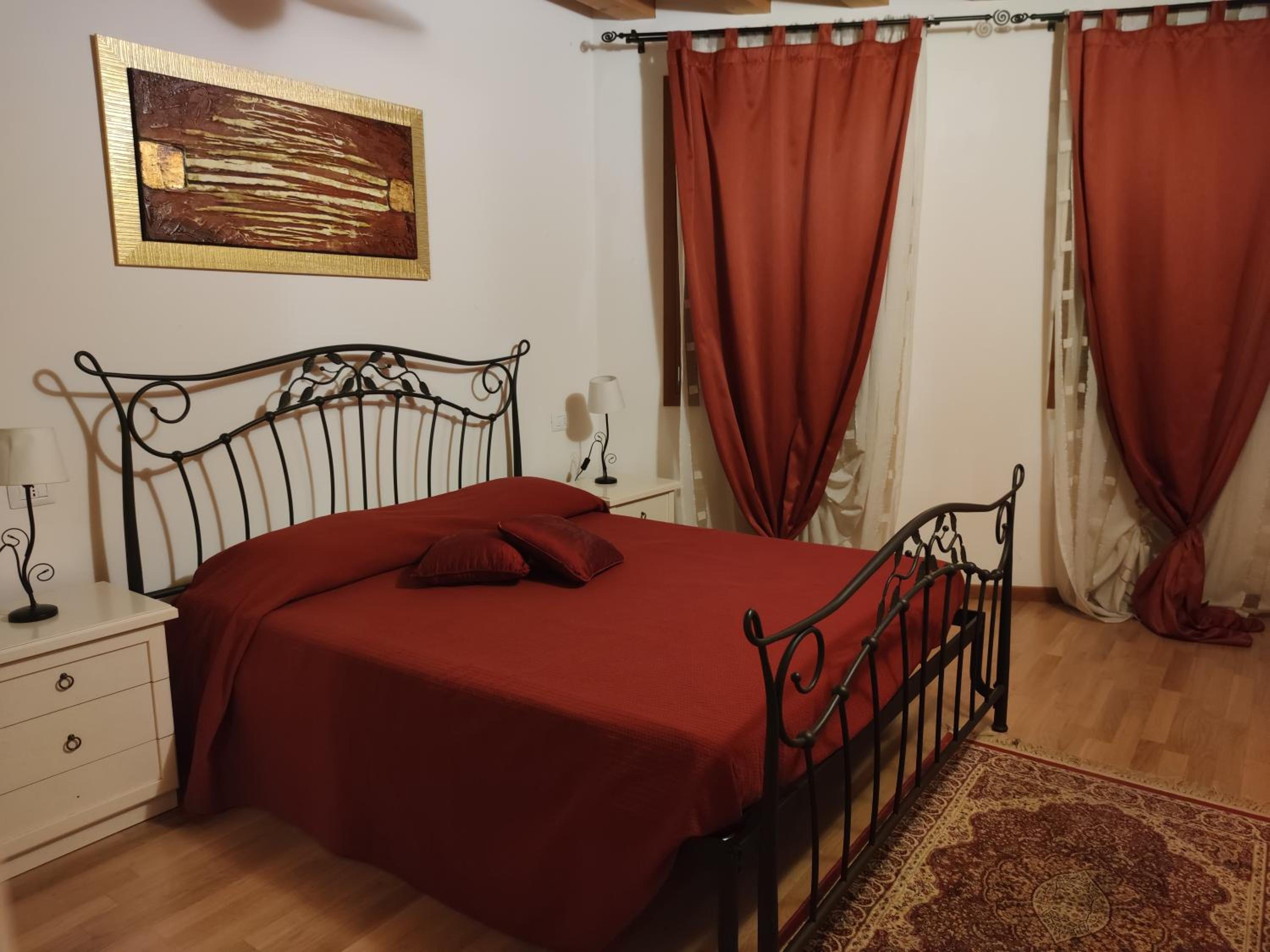 One-Bedroom Apartment (4 Adults) photo 2