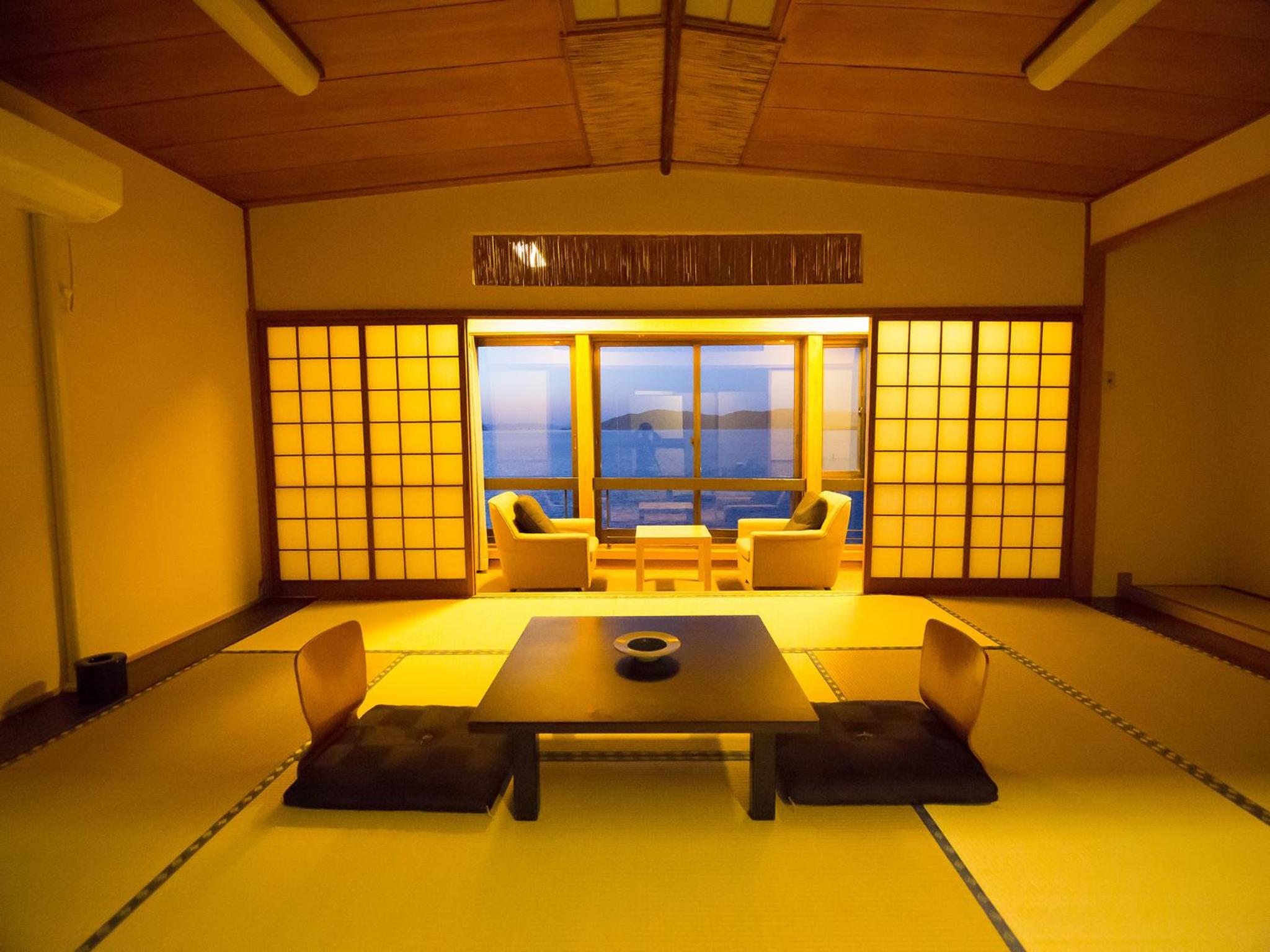 Japanese-Style Room with Sea View -Smoking - Seafood Dinner and Breakfast Included  photo 1