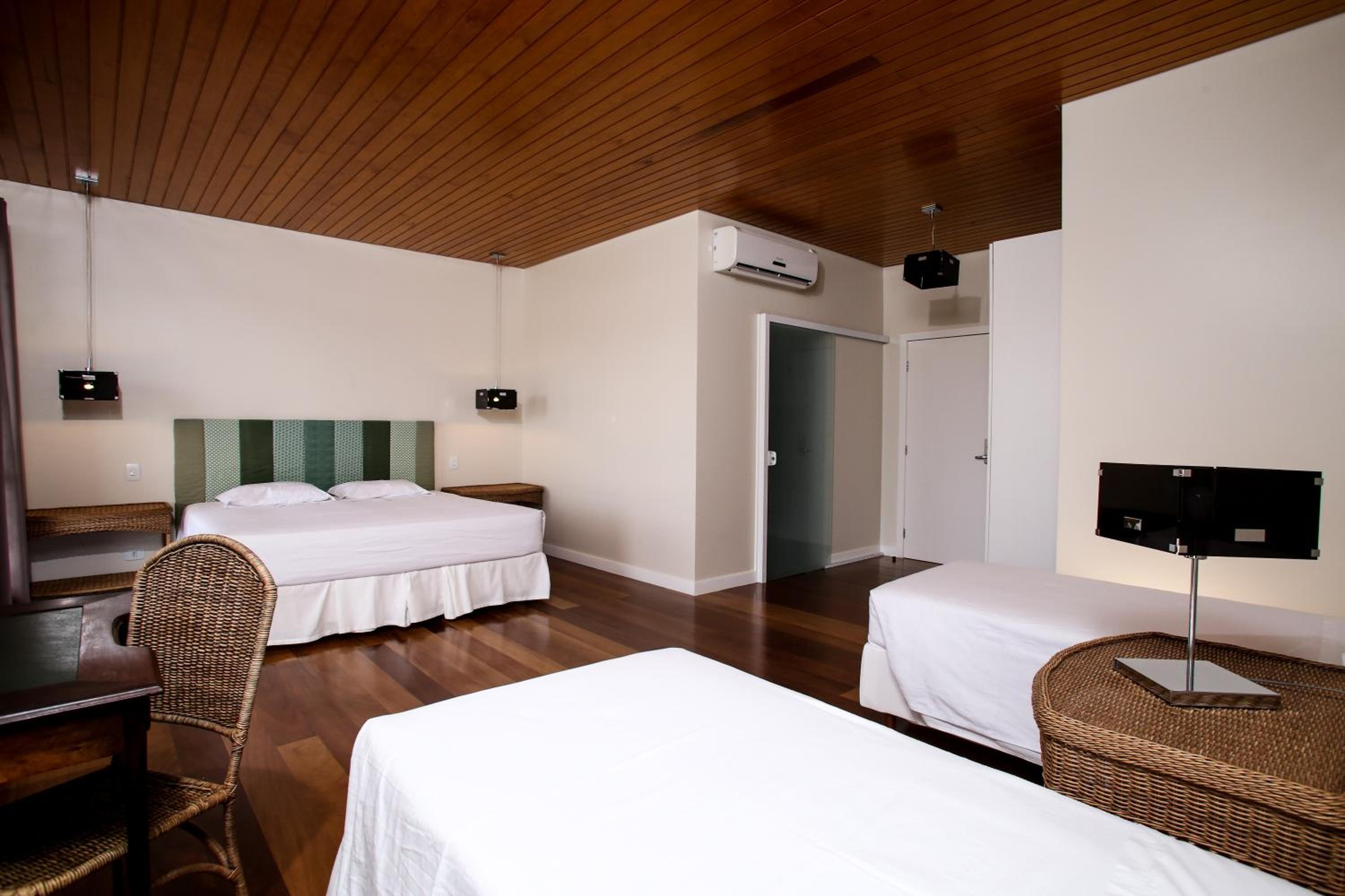 Family Suite photo 2