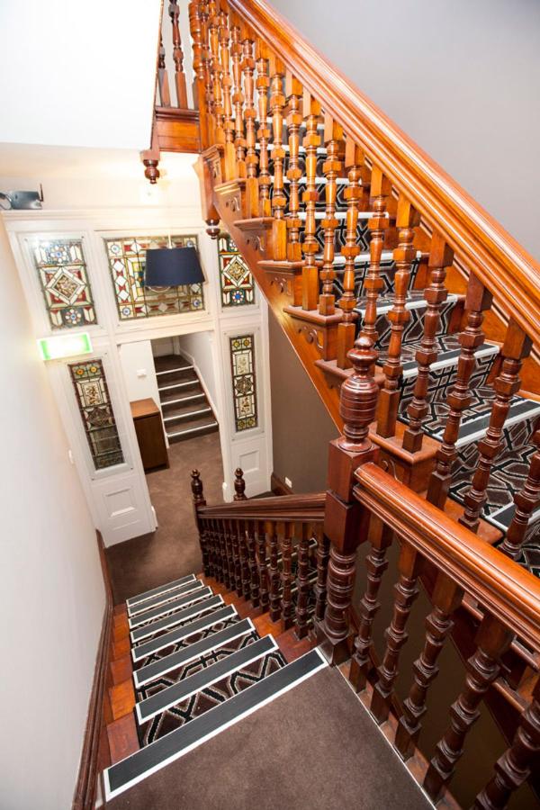 Heritage Queen Suite