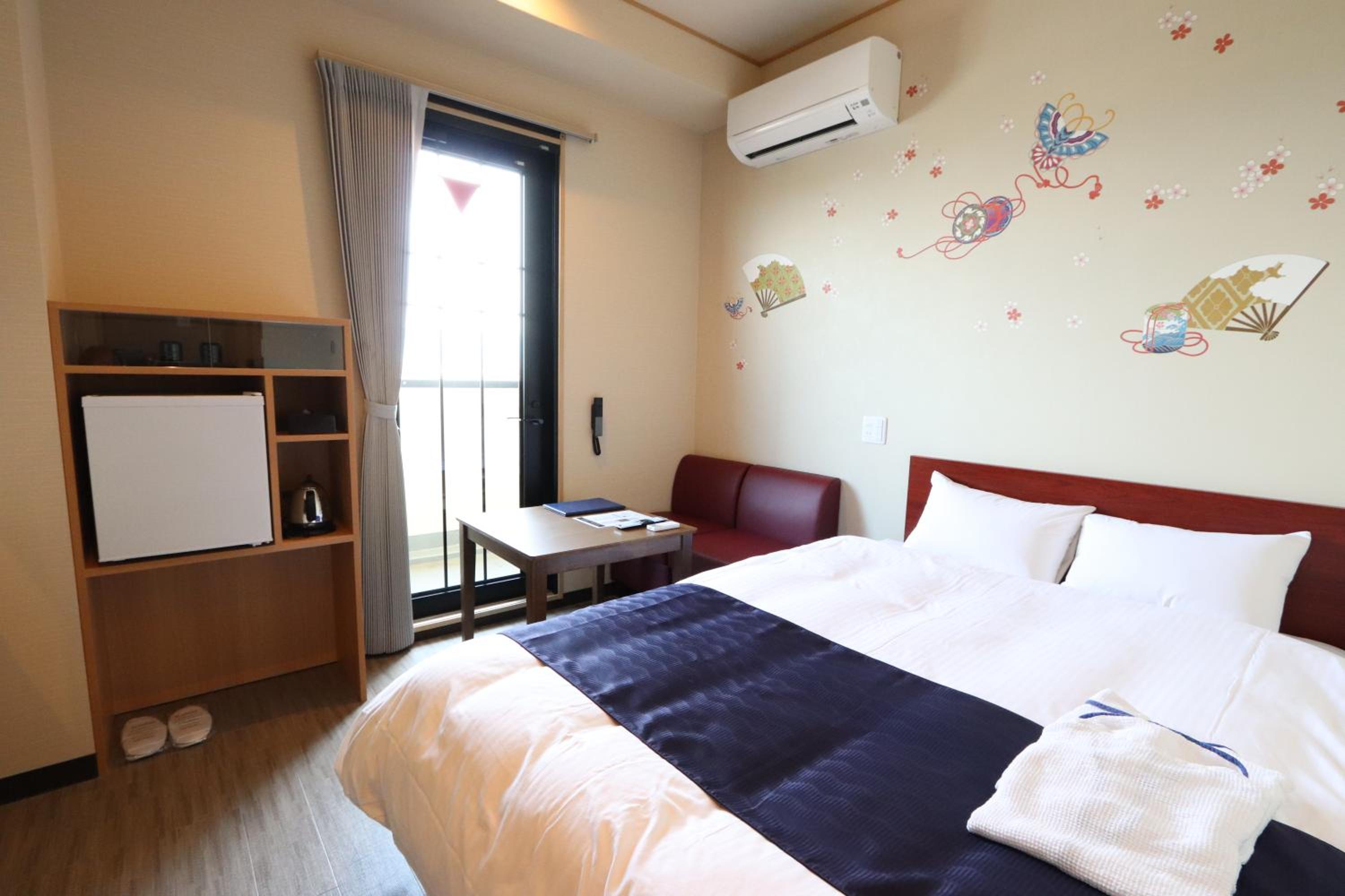Double Room - Photo 13