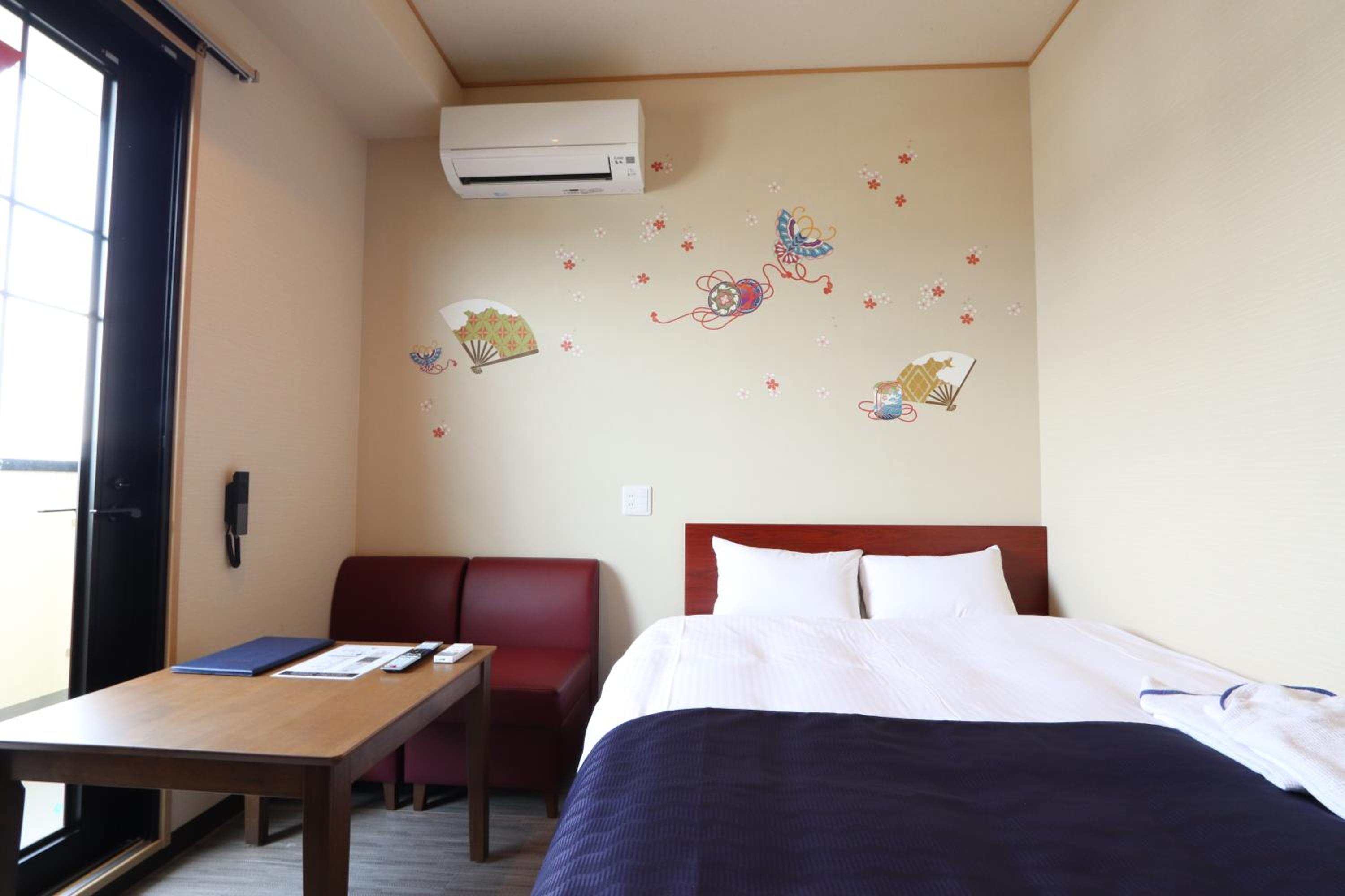 Double Room - Photo 14