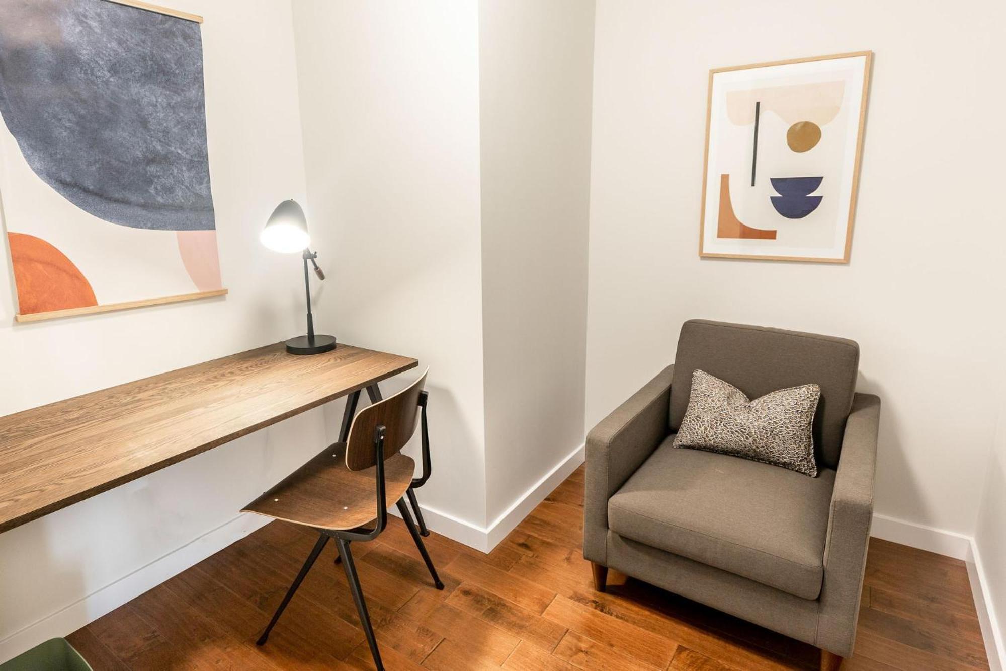 Apartment photo 1