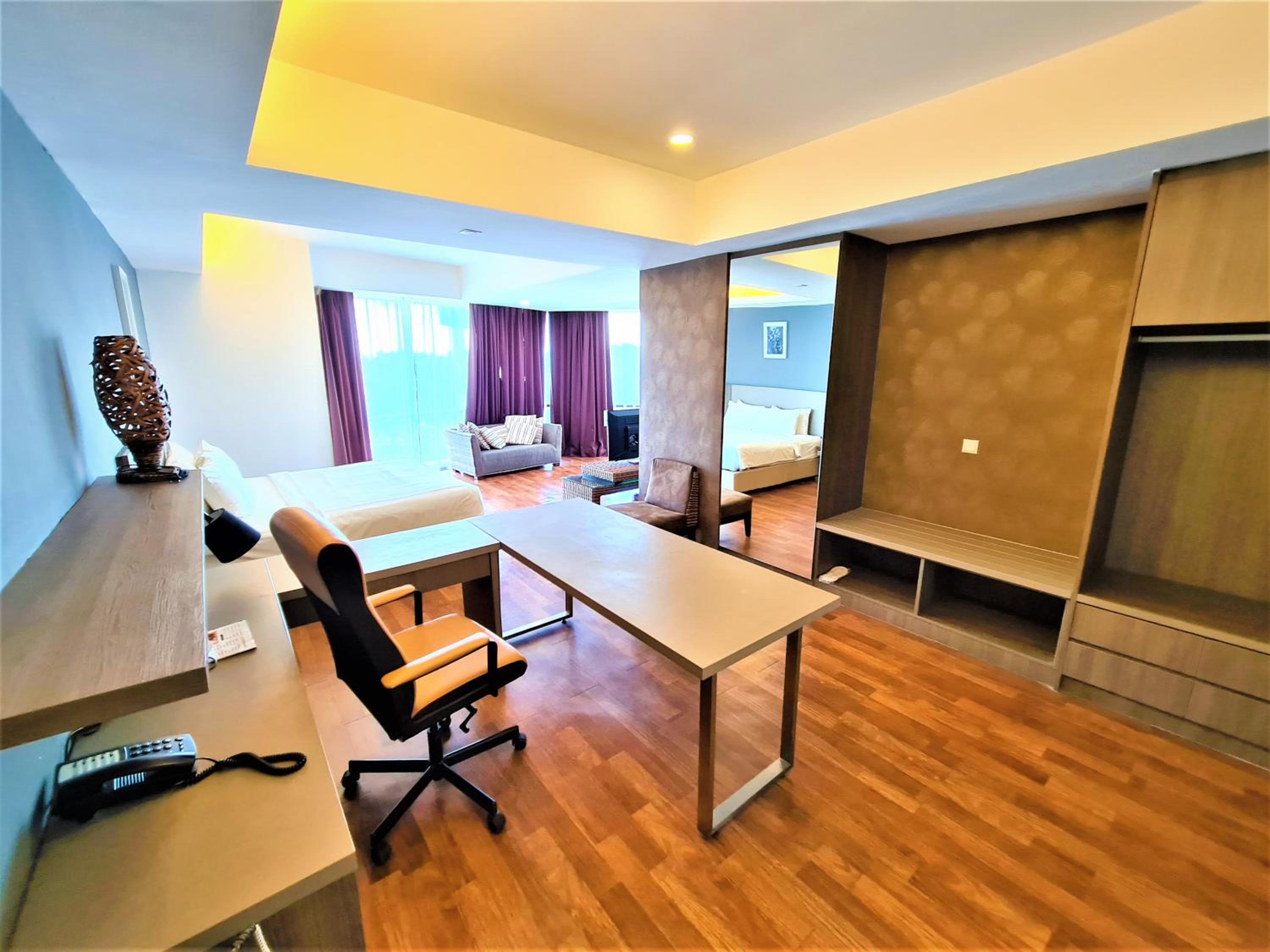 Junior Suite - Photo 21
