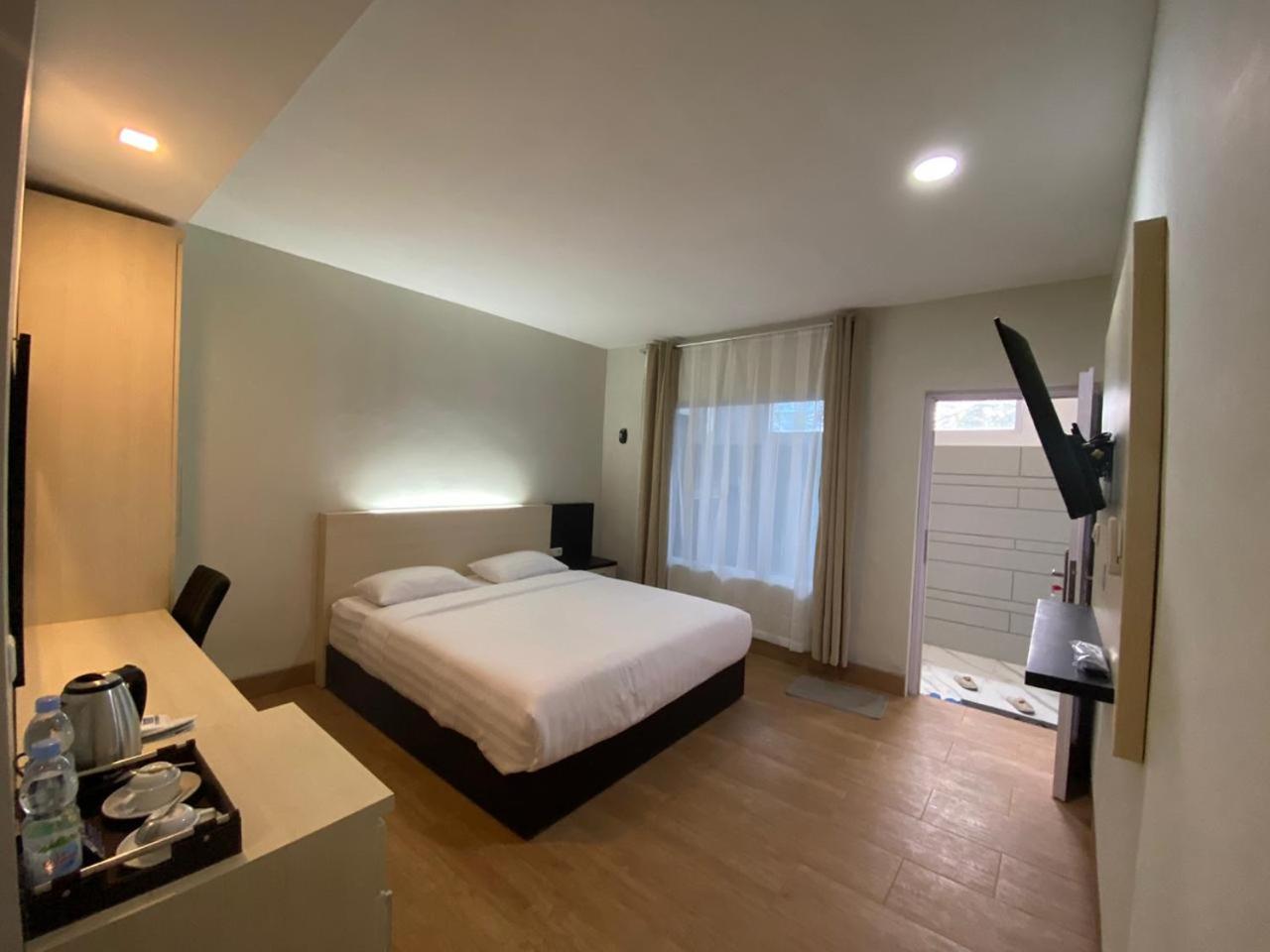 Deluxe Double Room - Photo 3