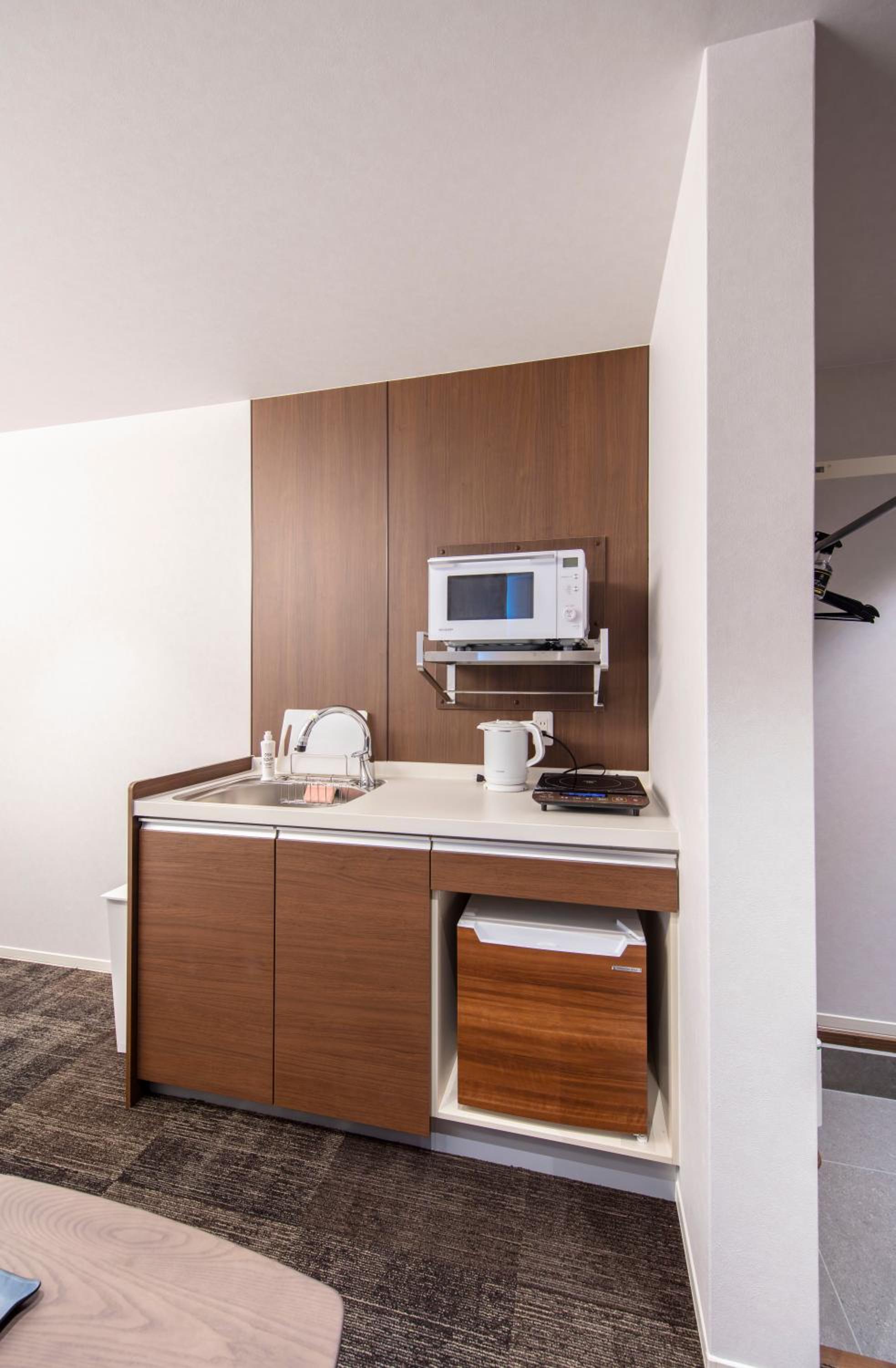 Standard Triple Room - Photo 4