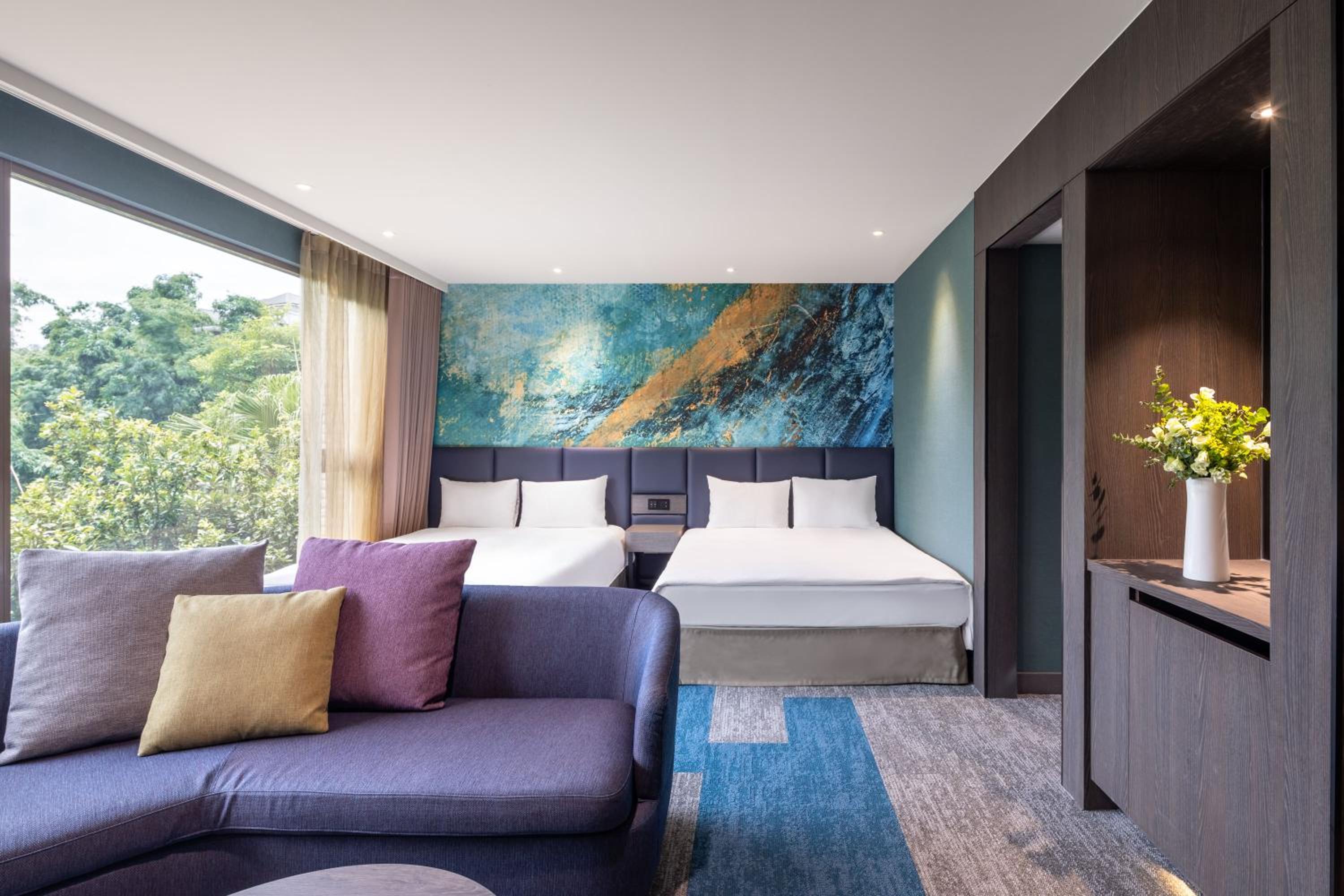 Premier Family Room