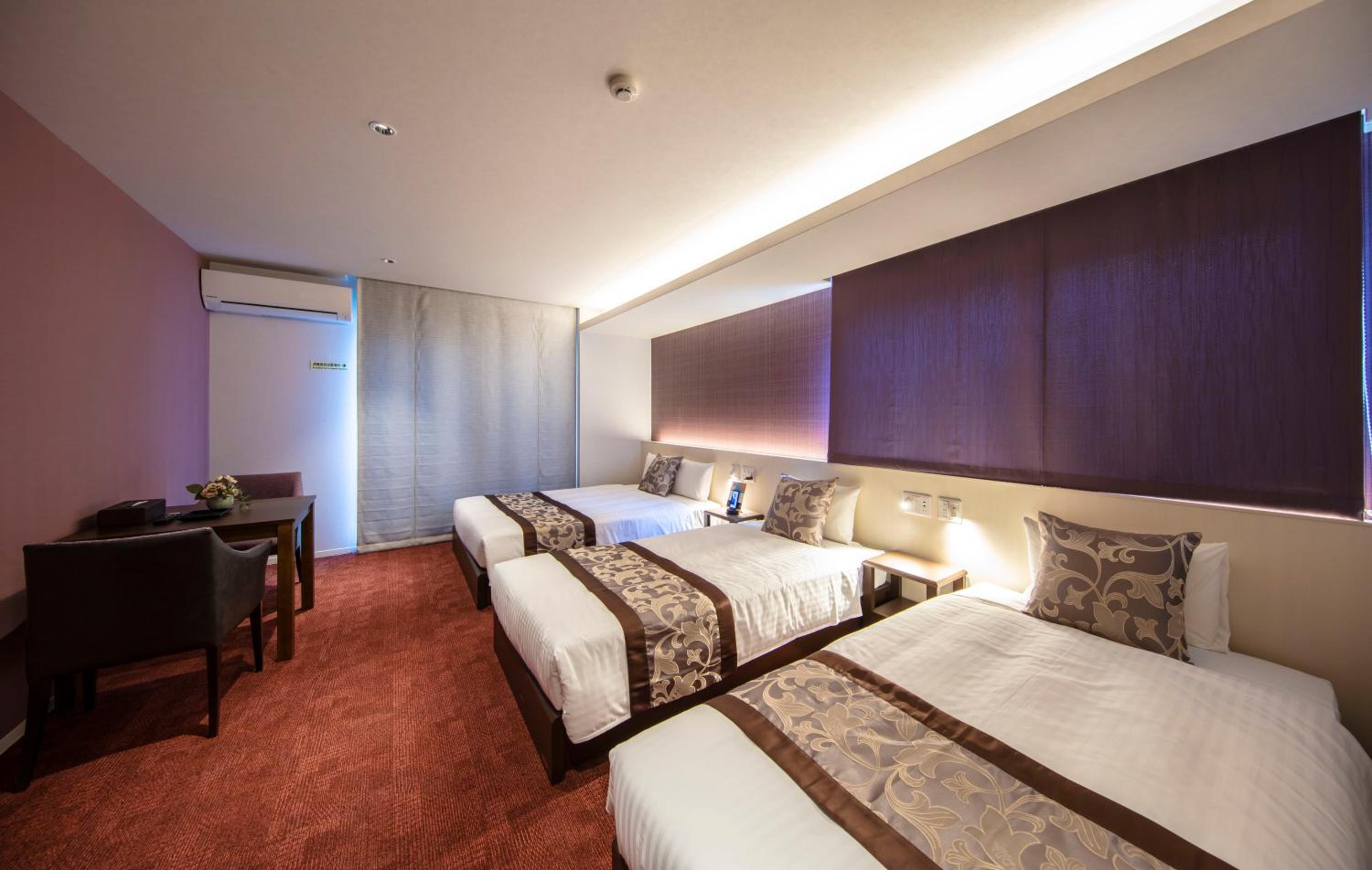 Superior Triple Room - Photo 19