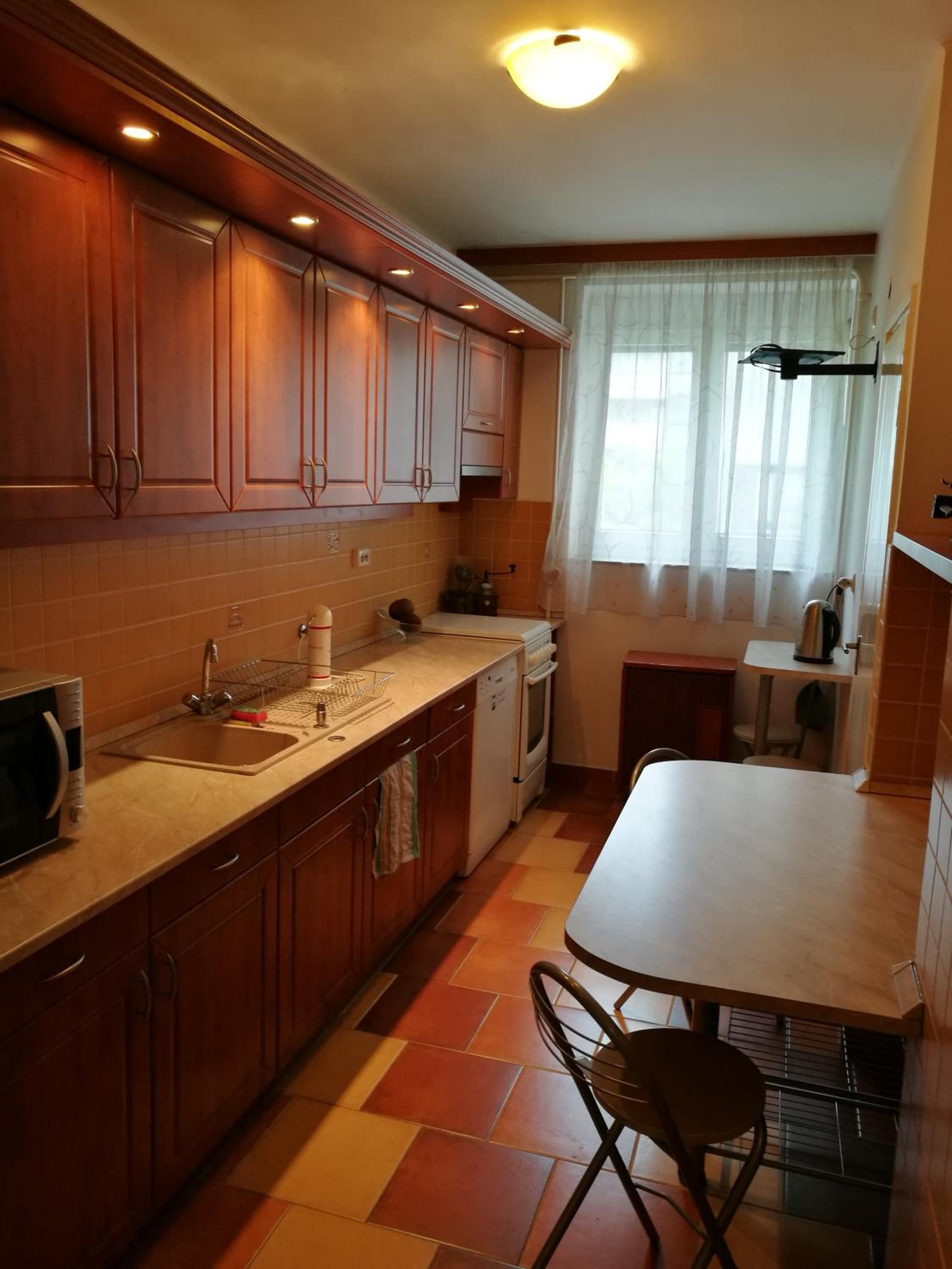 Two-Bedroom Apartment - Photo 3
