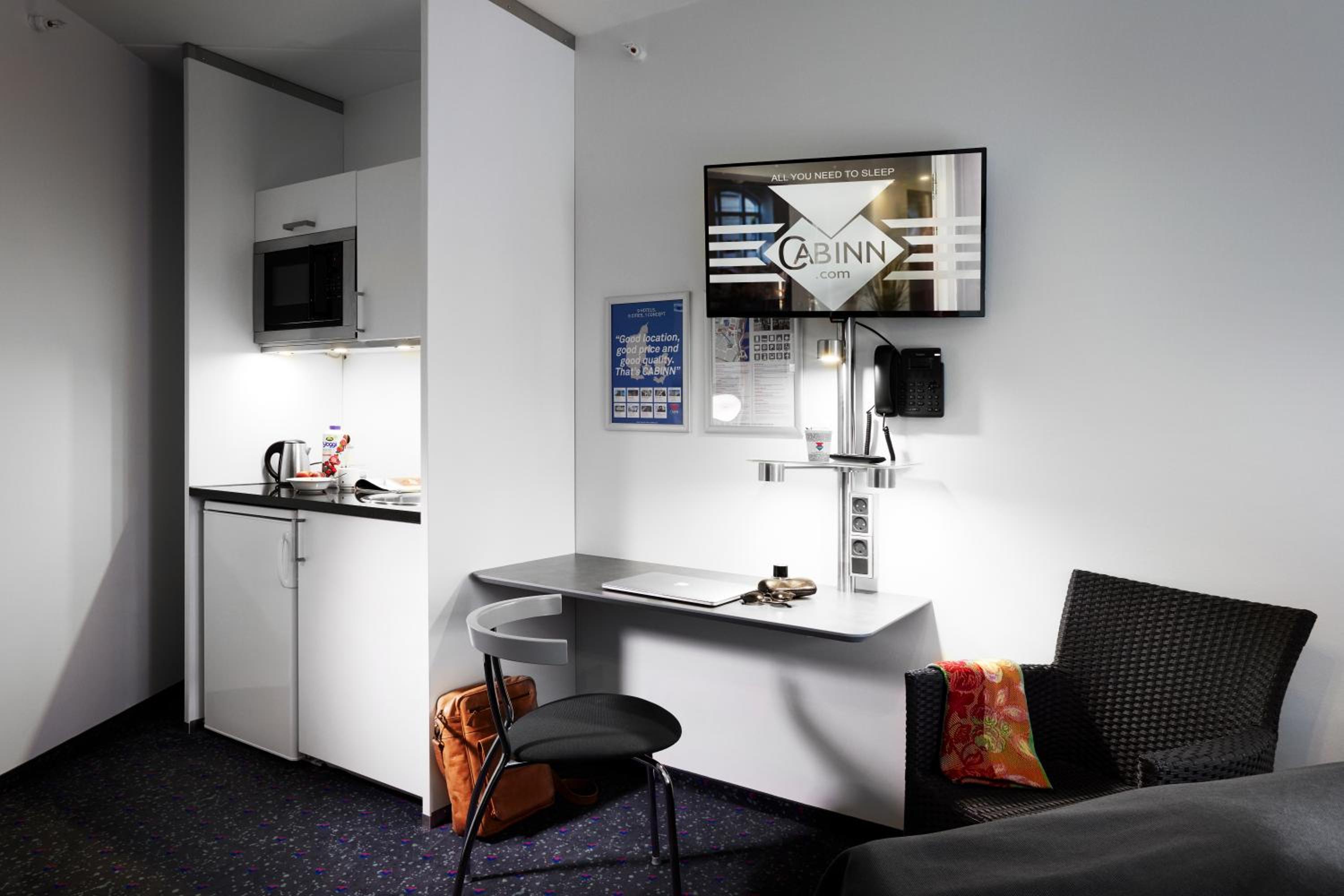 Studio Apartment