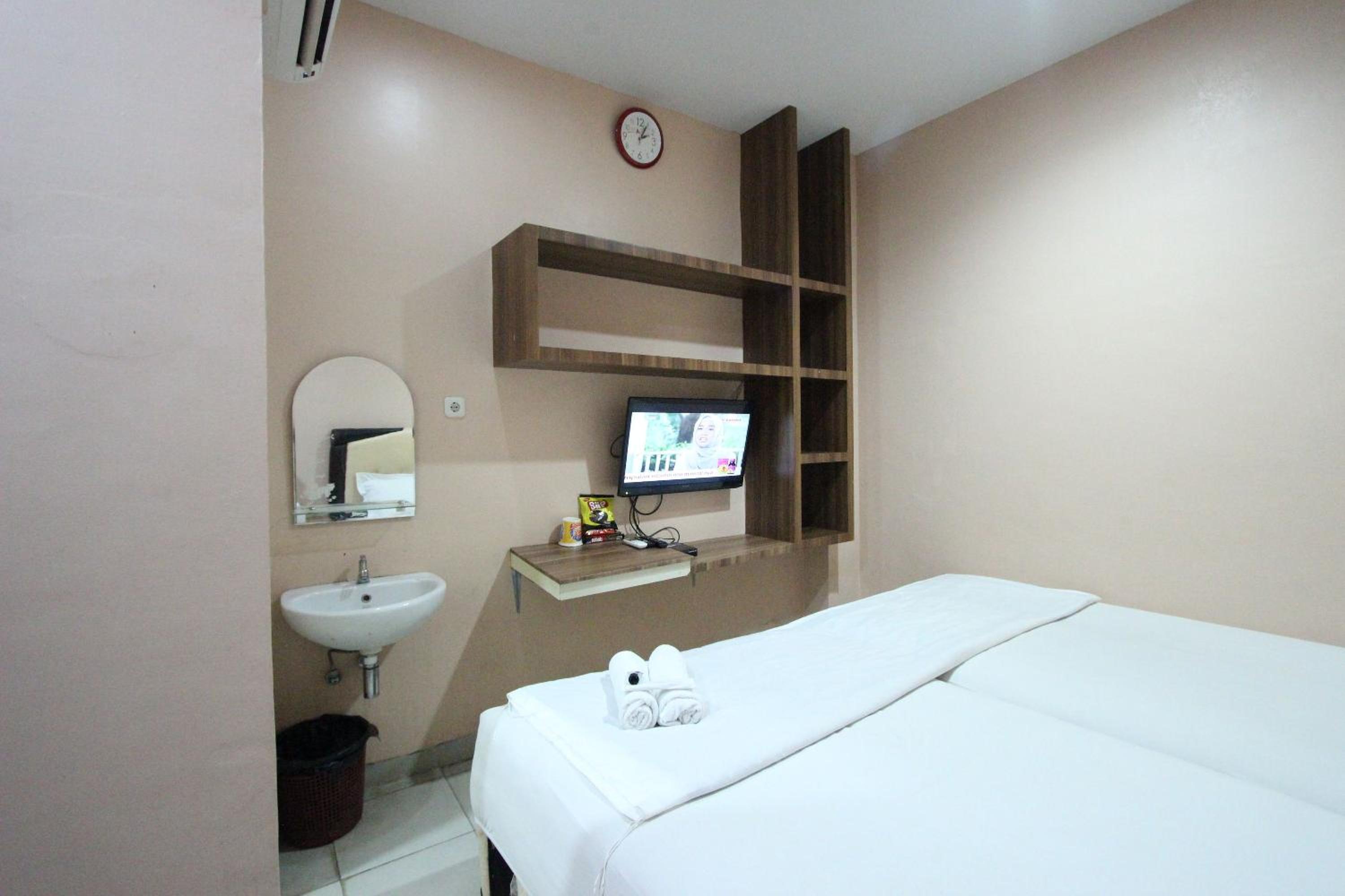 Deluxe Twin Room - Photo 1