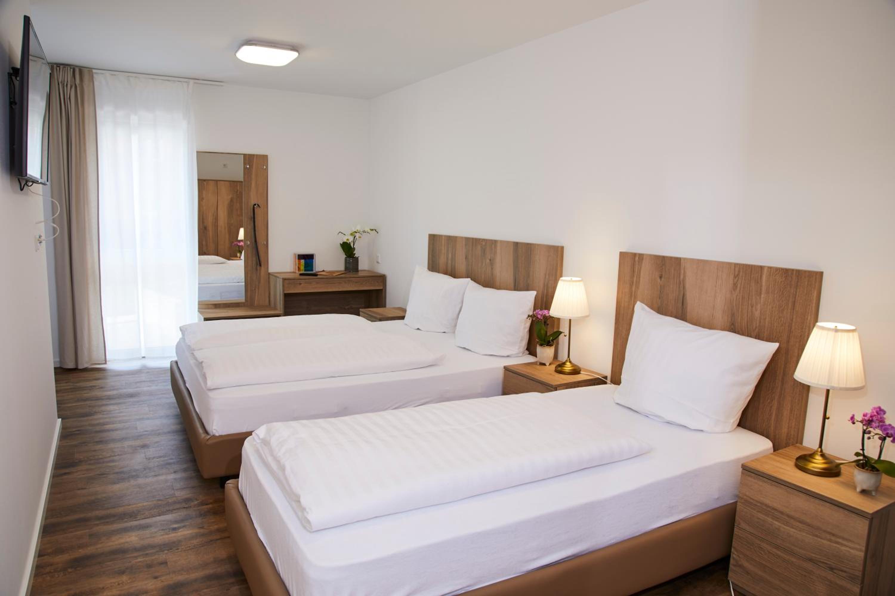 Comfort Triple Room - Photo 4