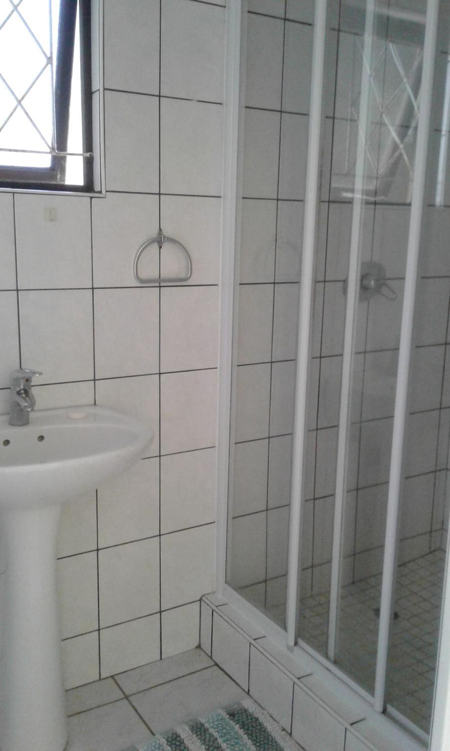 Chalet without Sea View (3 Adults) photo 3