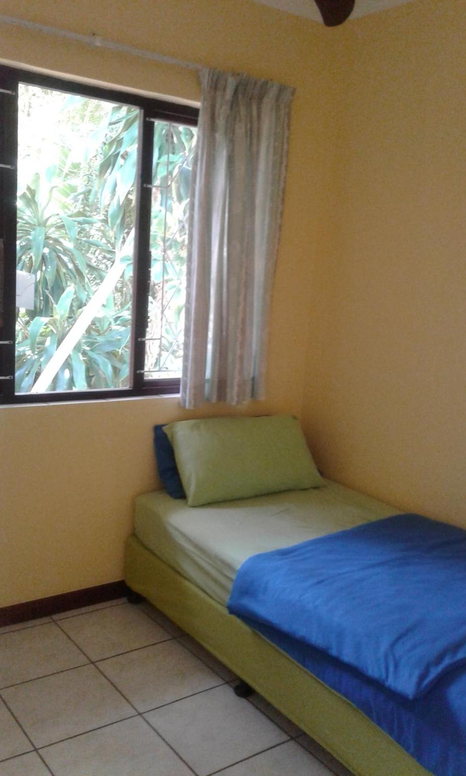 Chalet without Sea View (3 Adults) photo 2
