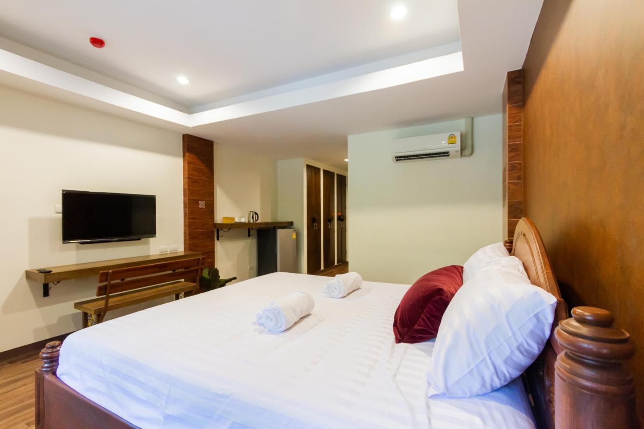 Deluxe Double Room - Photo 5