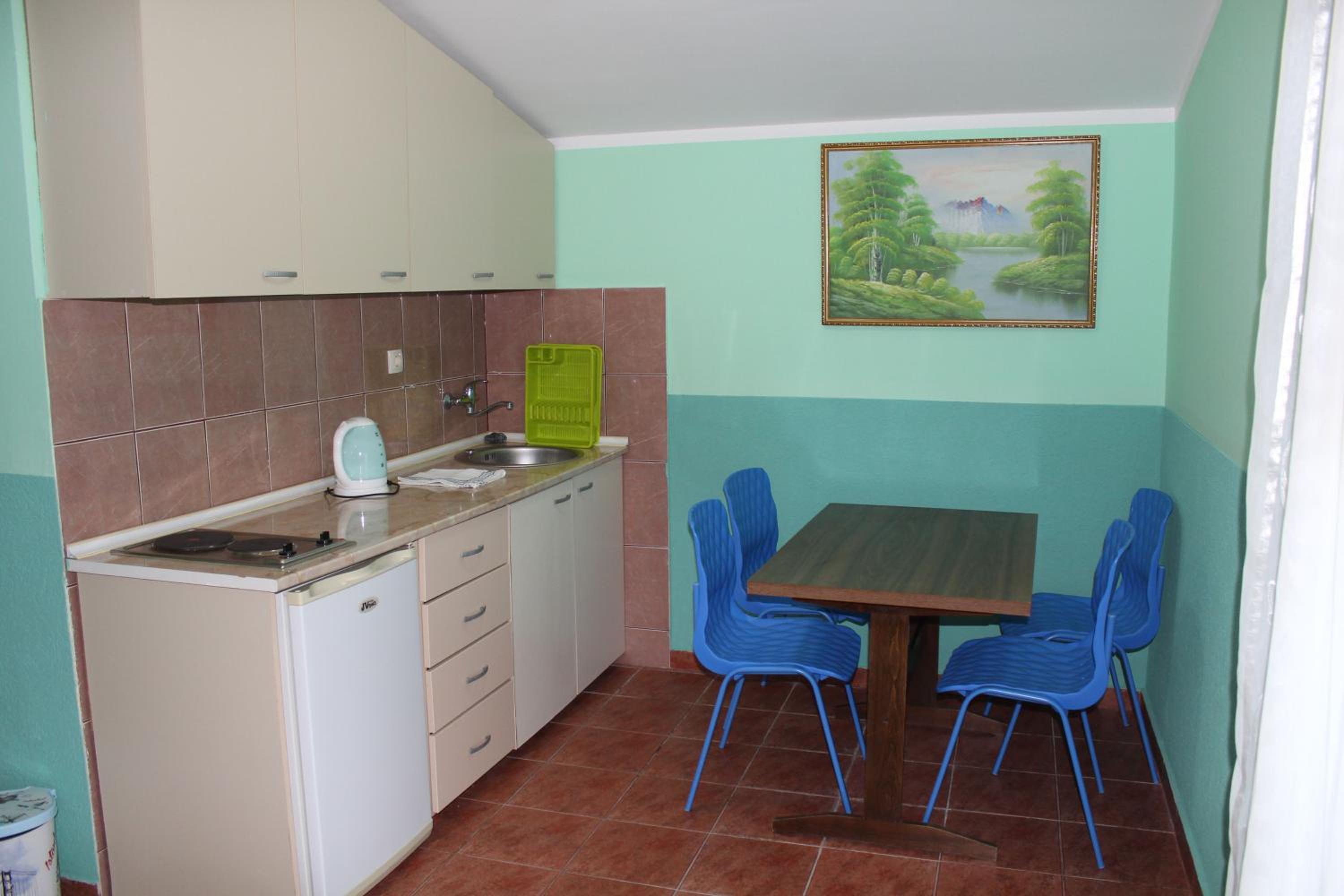 Apartment photo 3