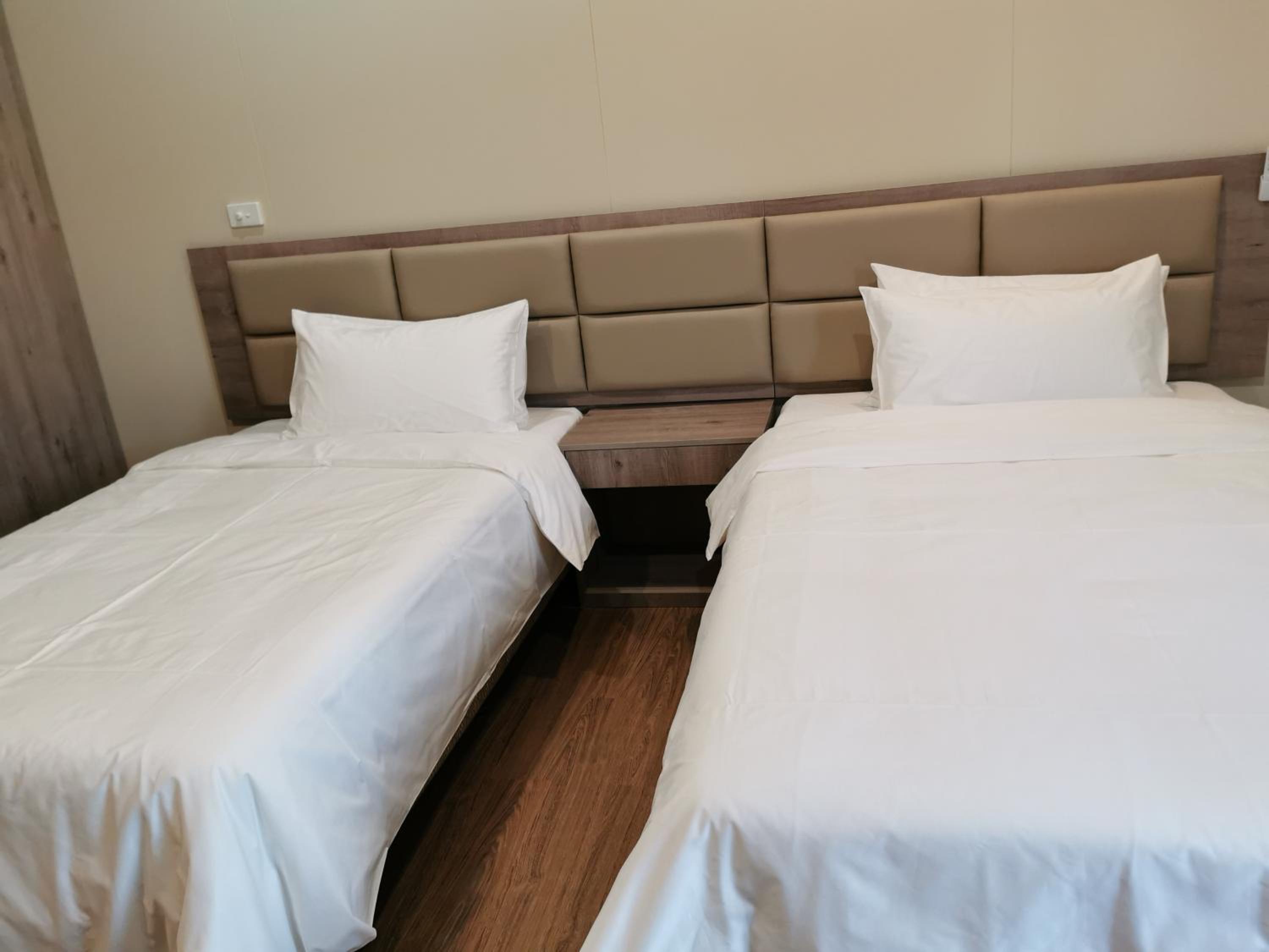 Twin Room with Private Bathroom