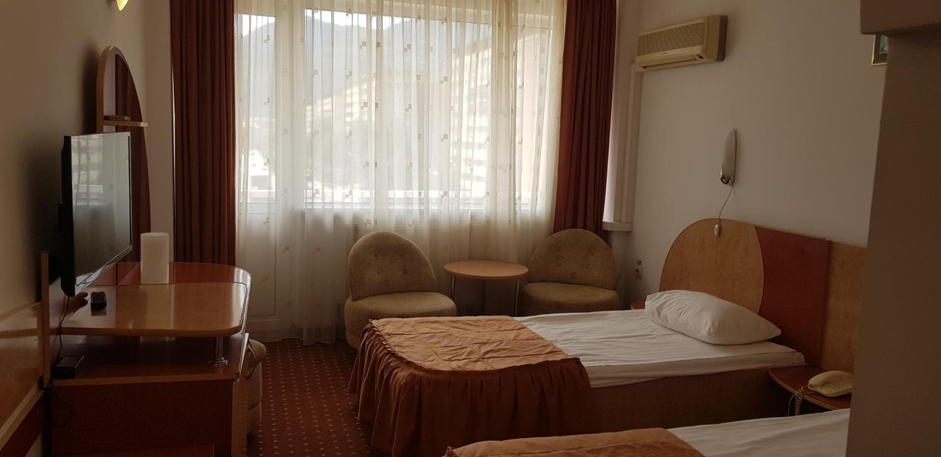Twin Room with Balcony photo 1