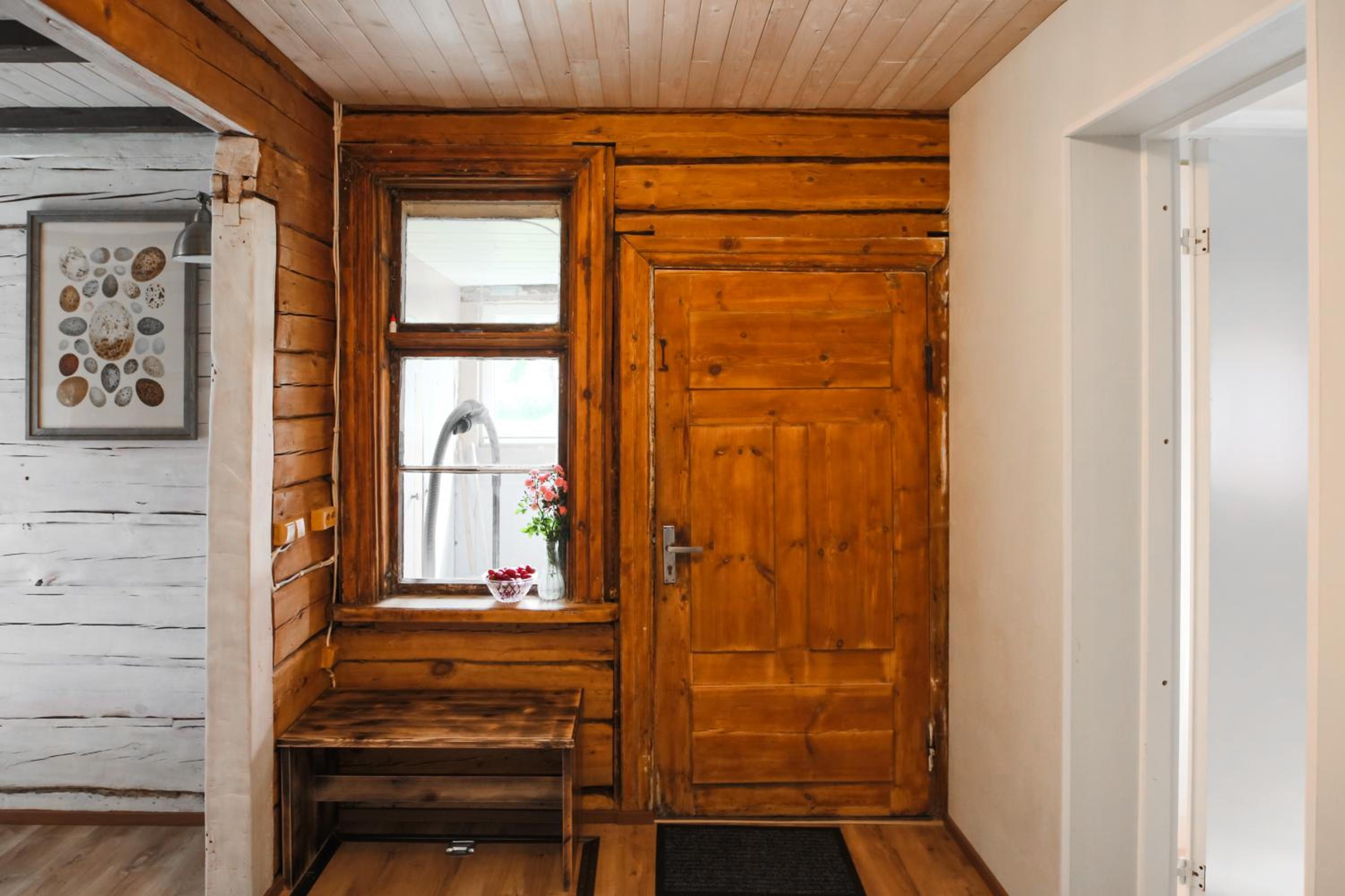 One-Bedroom House - Photo 23
