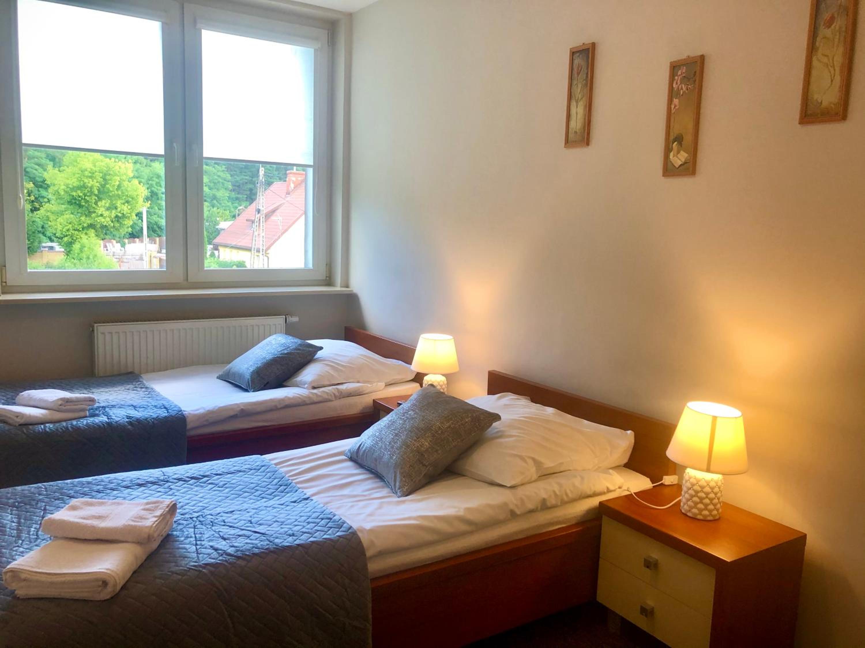Twin Room - Photo 23