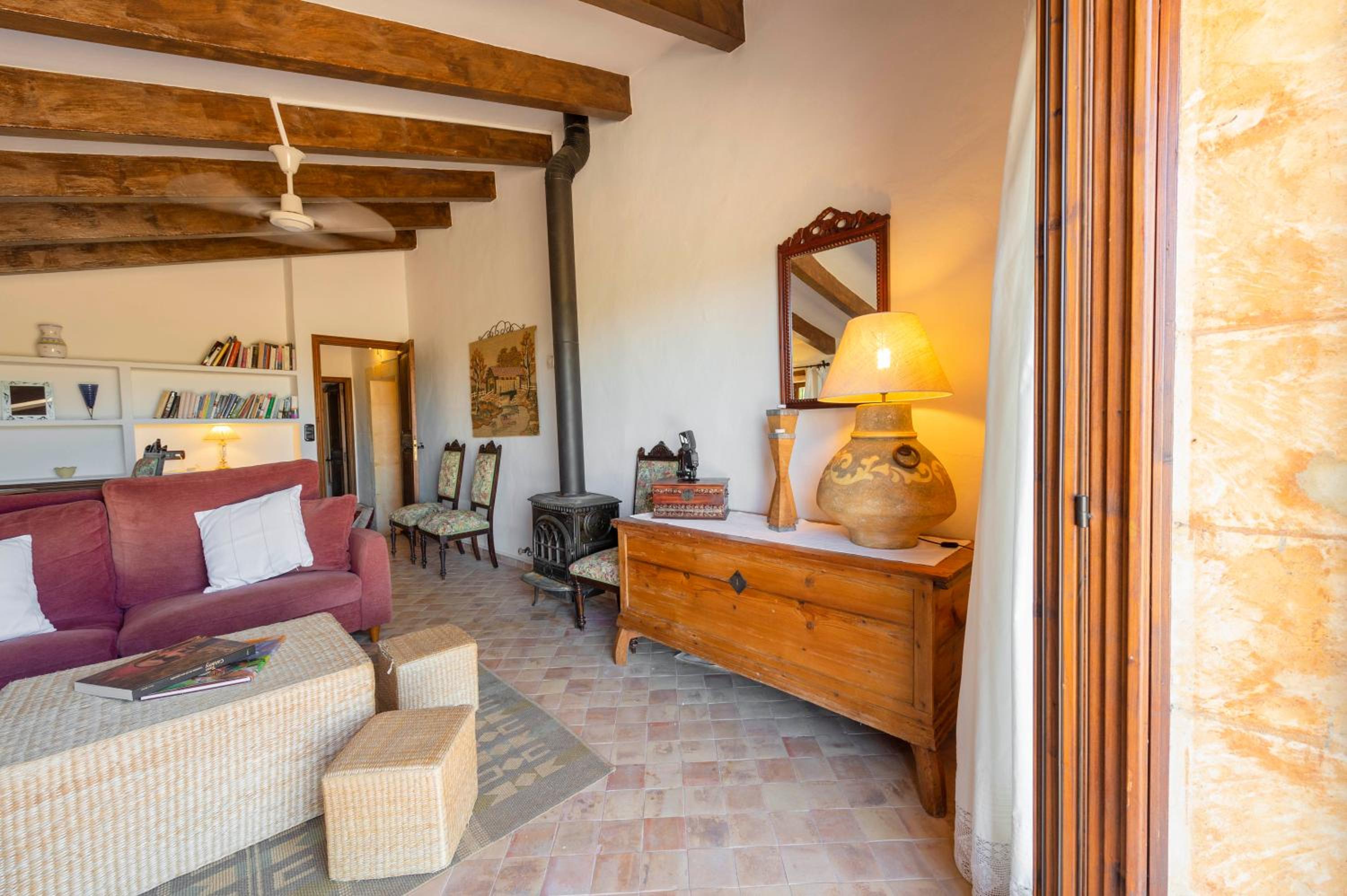 Casa de cuatro habitaciones