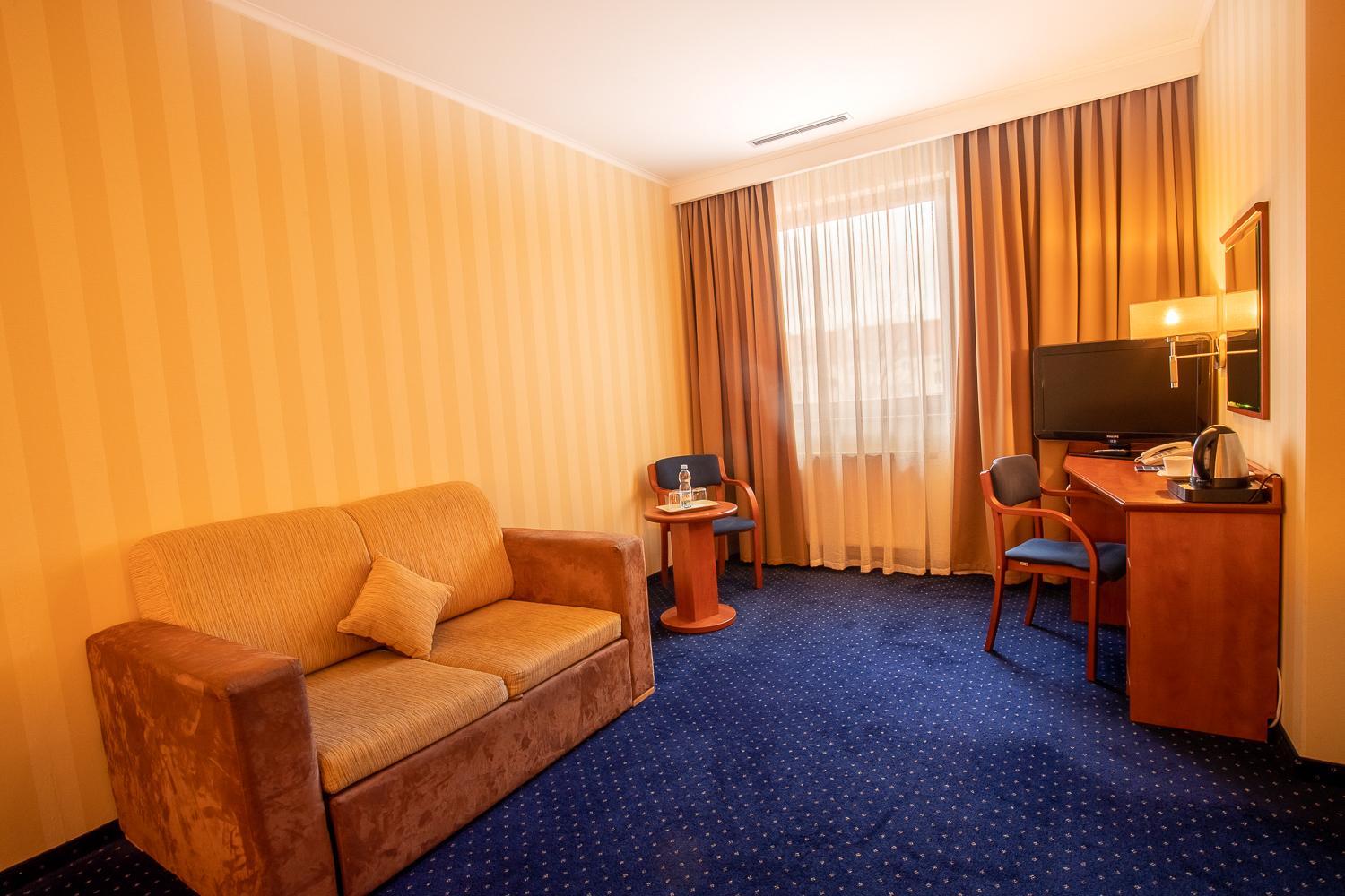 Deluxe Double Room - Photo 3