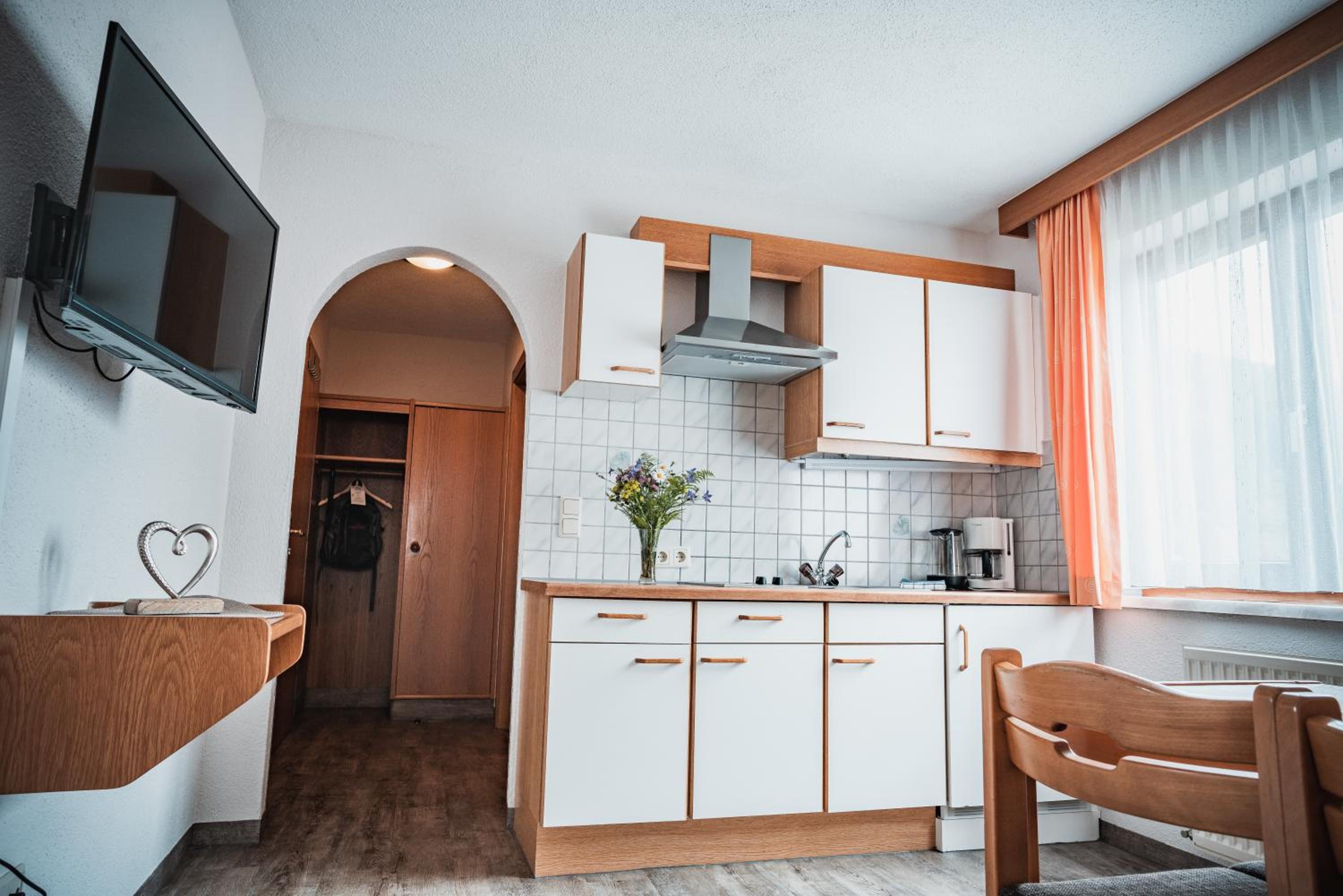 Apartment (3 Adults) photo 3
