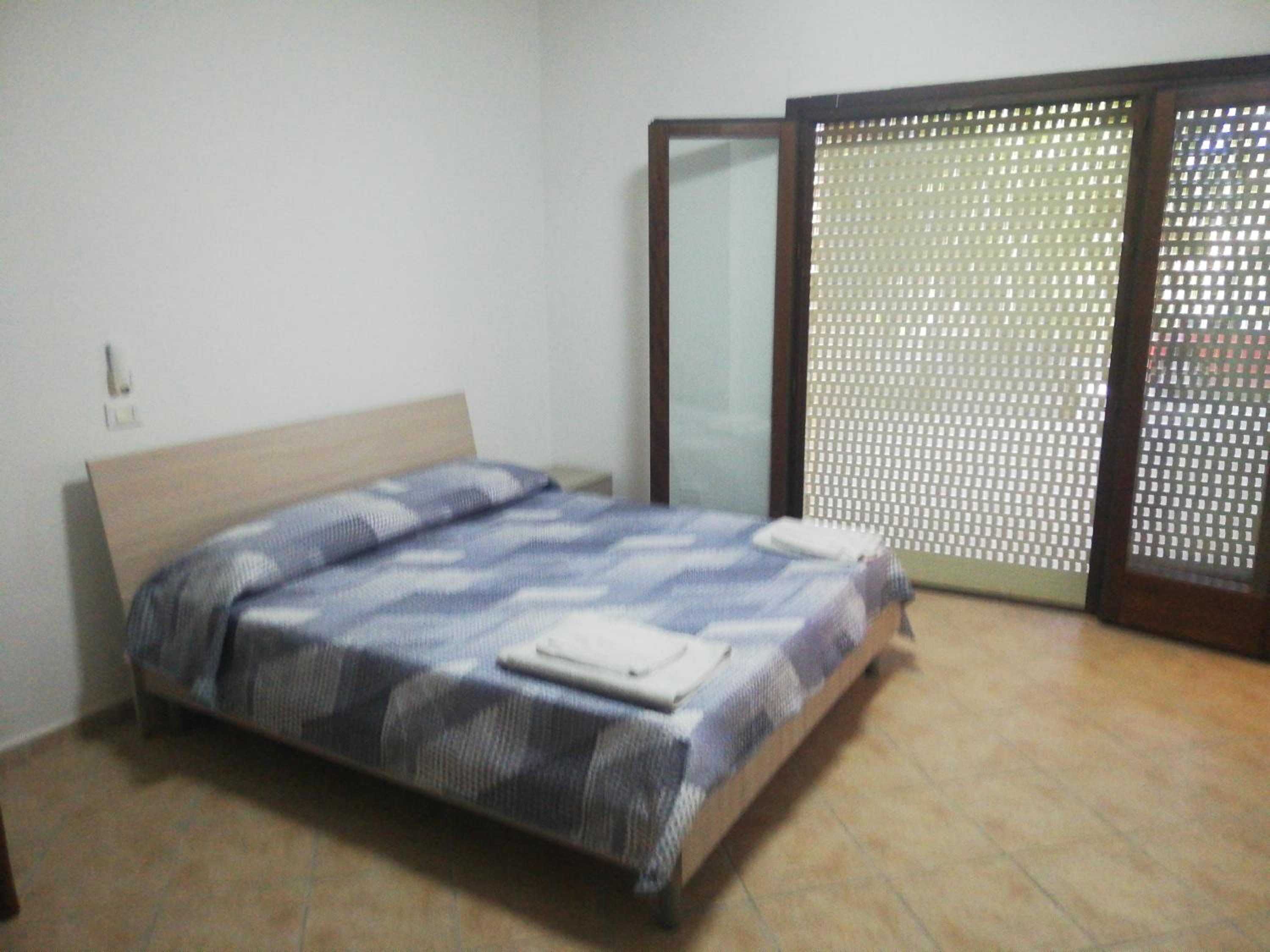 Studio with Kitchen - Photo 1