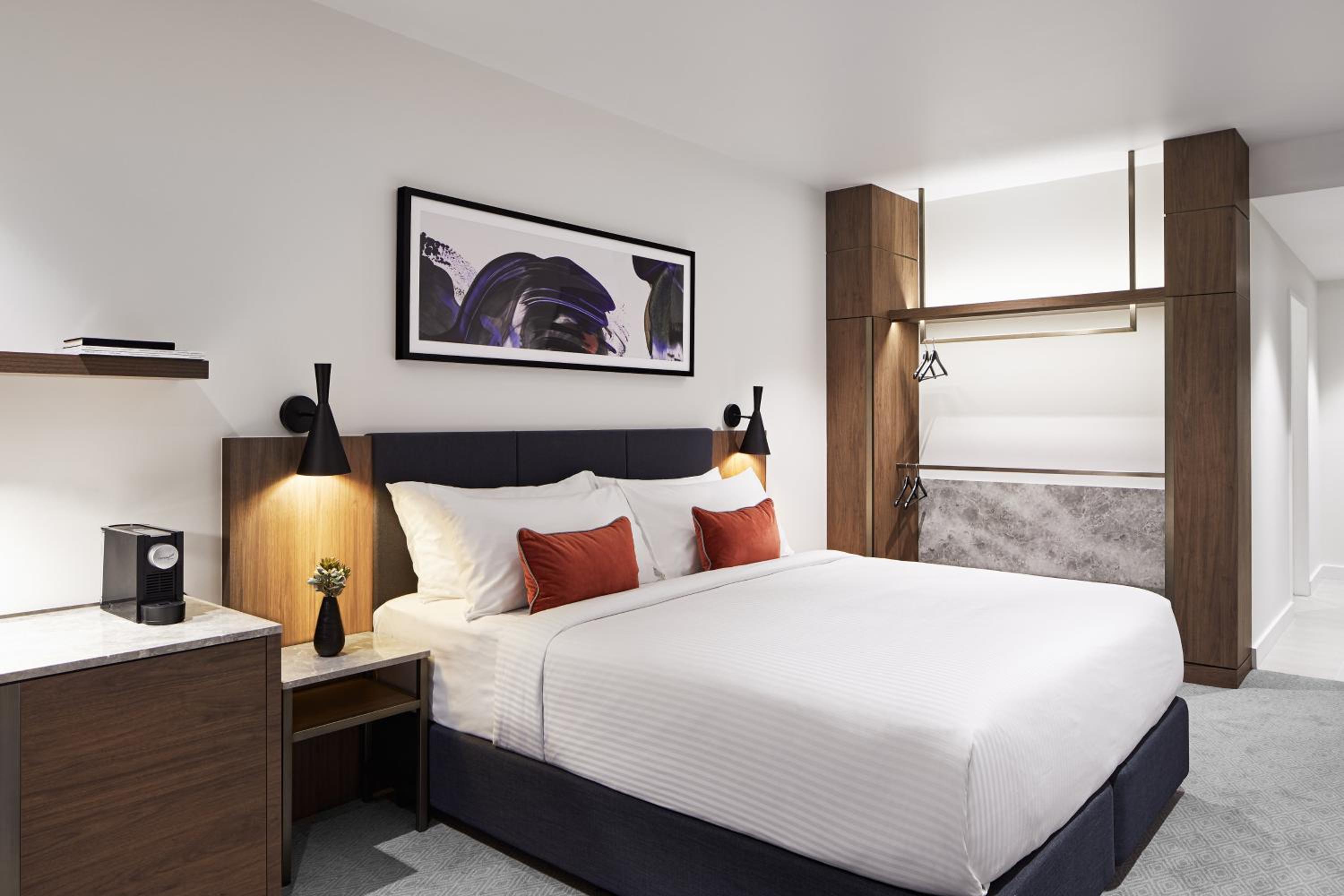 Standard King Room - Disability Access