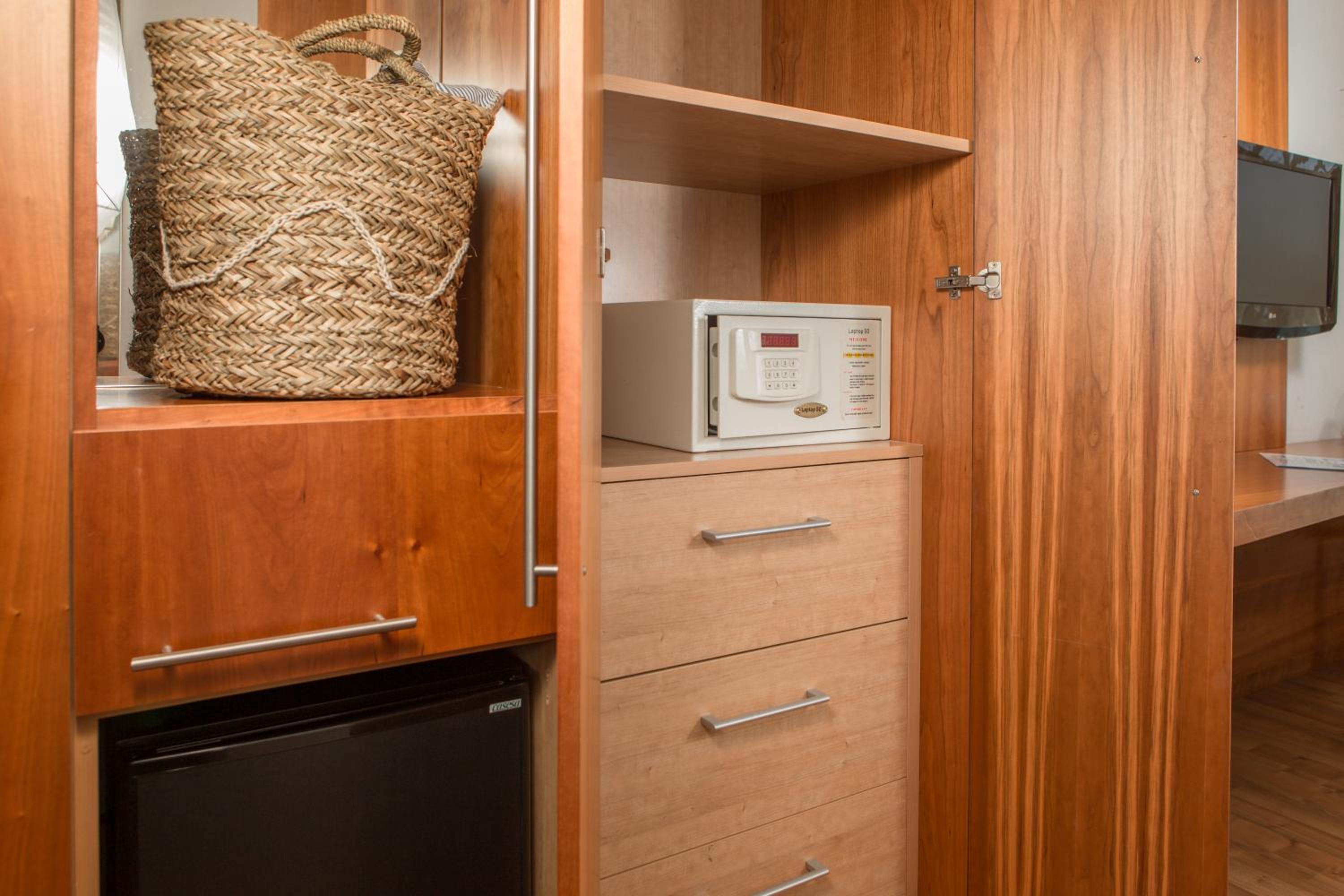 Suite familiar (2 adultos + 2 niños)