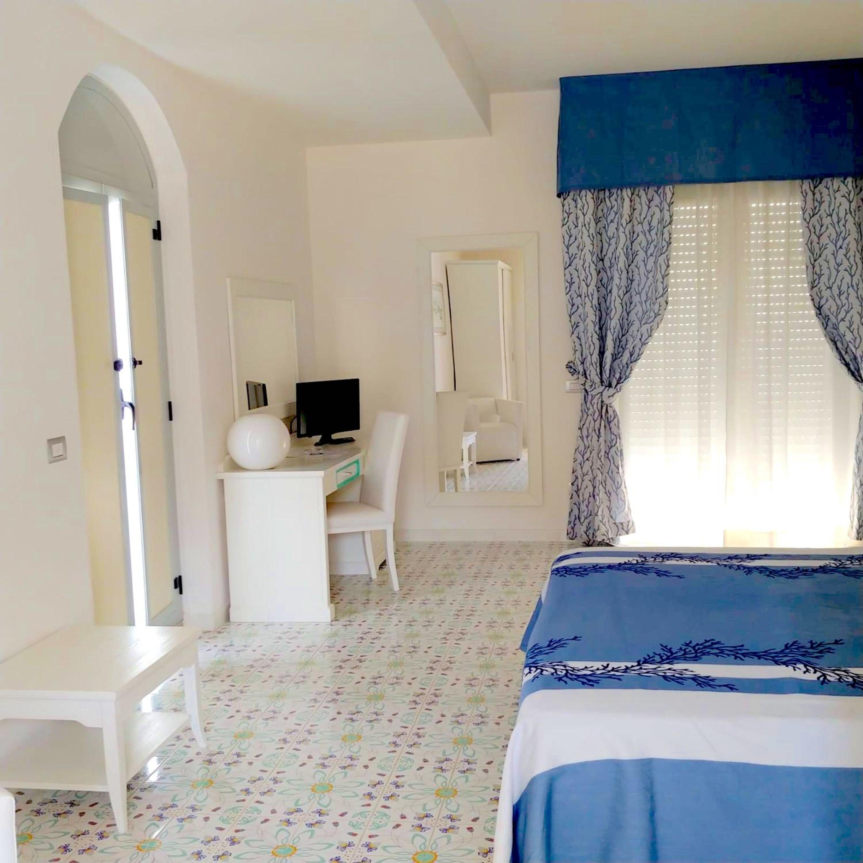 Superior Double Room - Photo 7