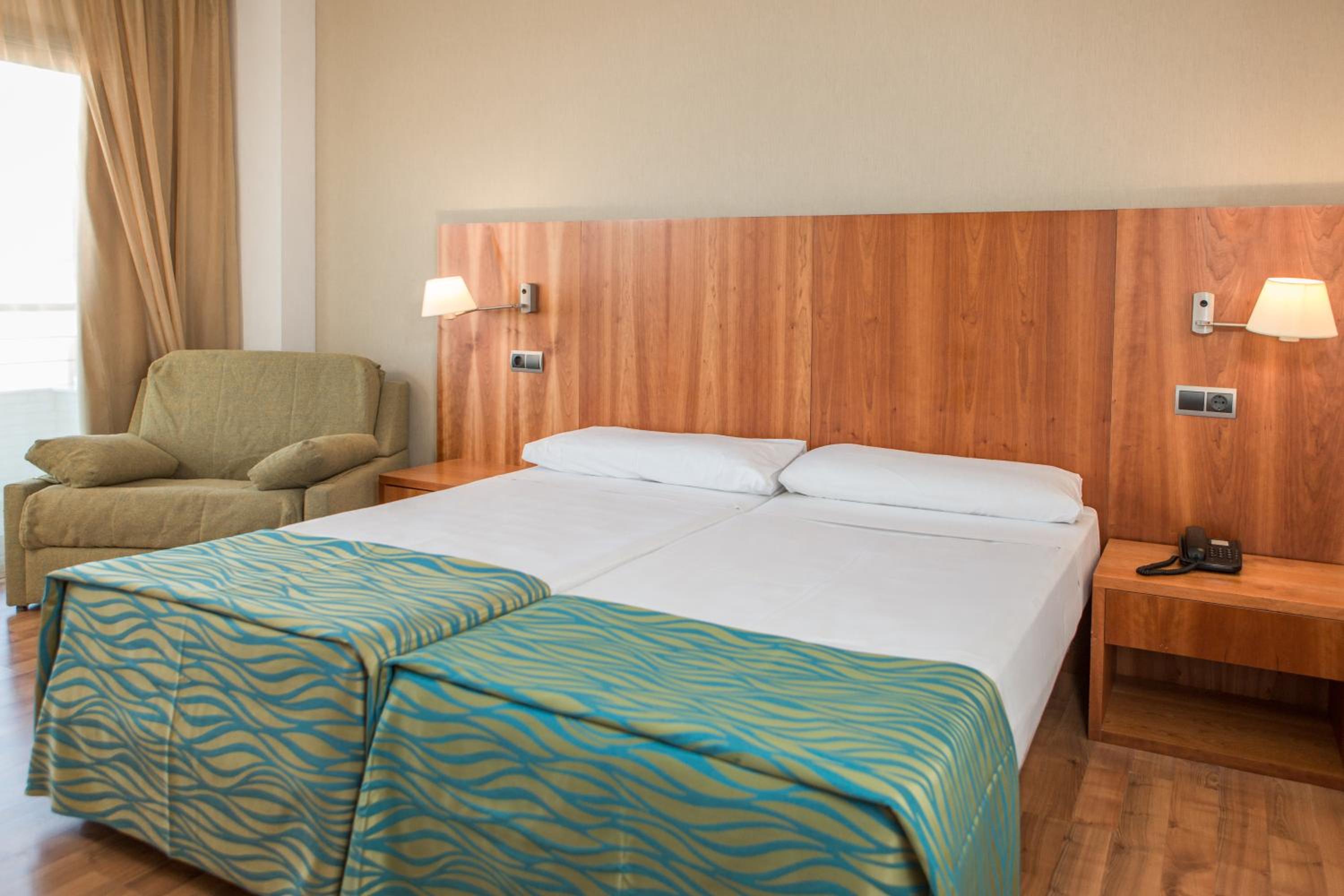 Habitación triple estándar (3 adultos)