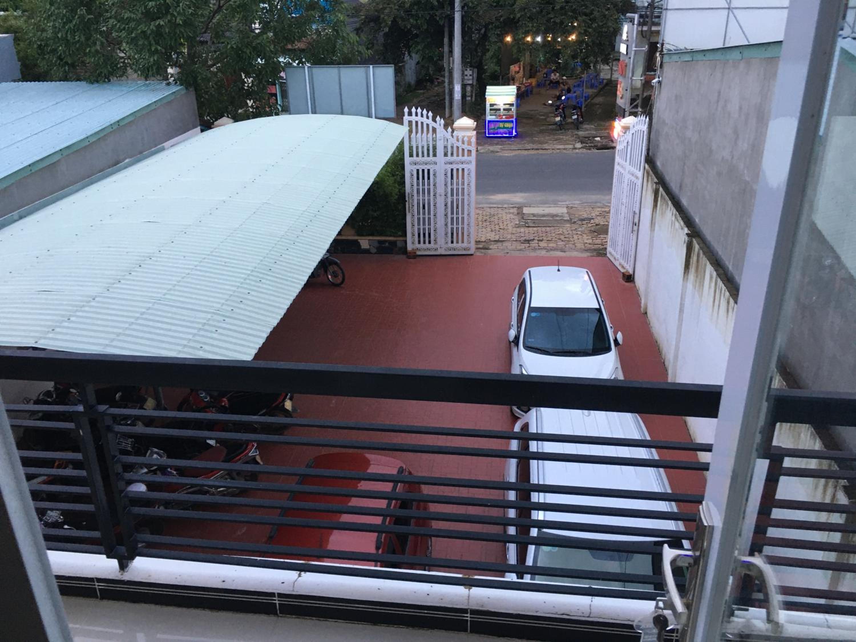 Single Room with Balcony photo 3