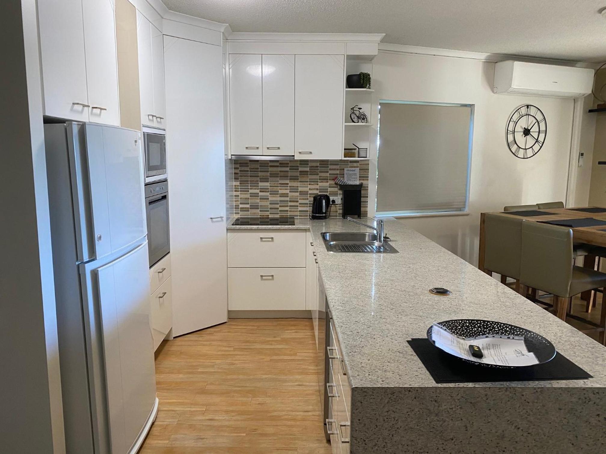 Apartment - Ground Floor photo 3