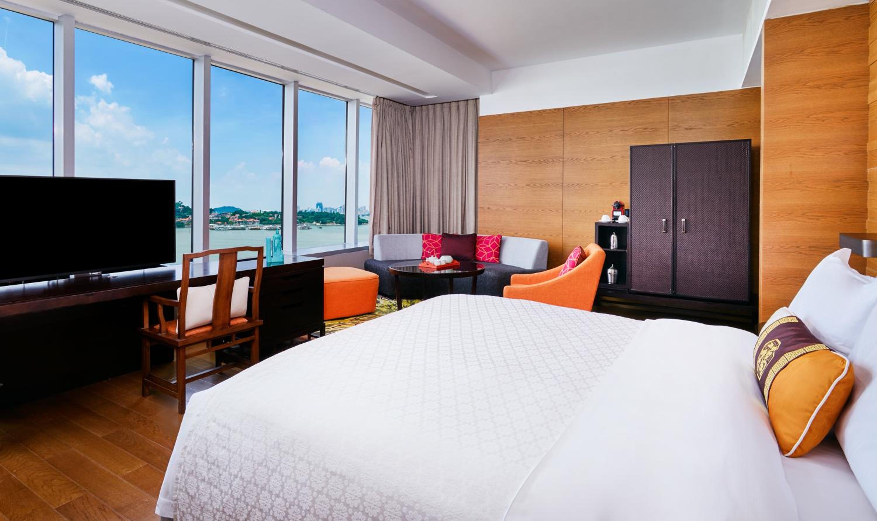 Upgraded Premium Room - Photo 1