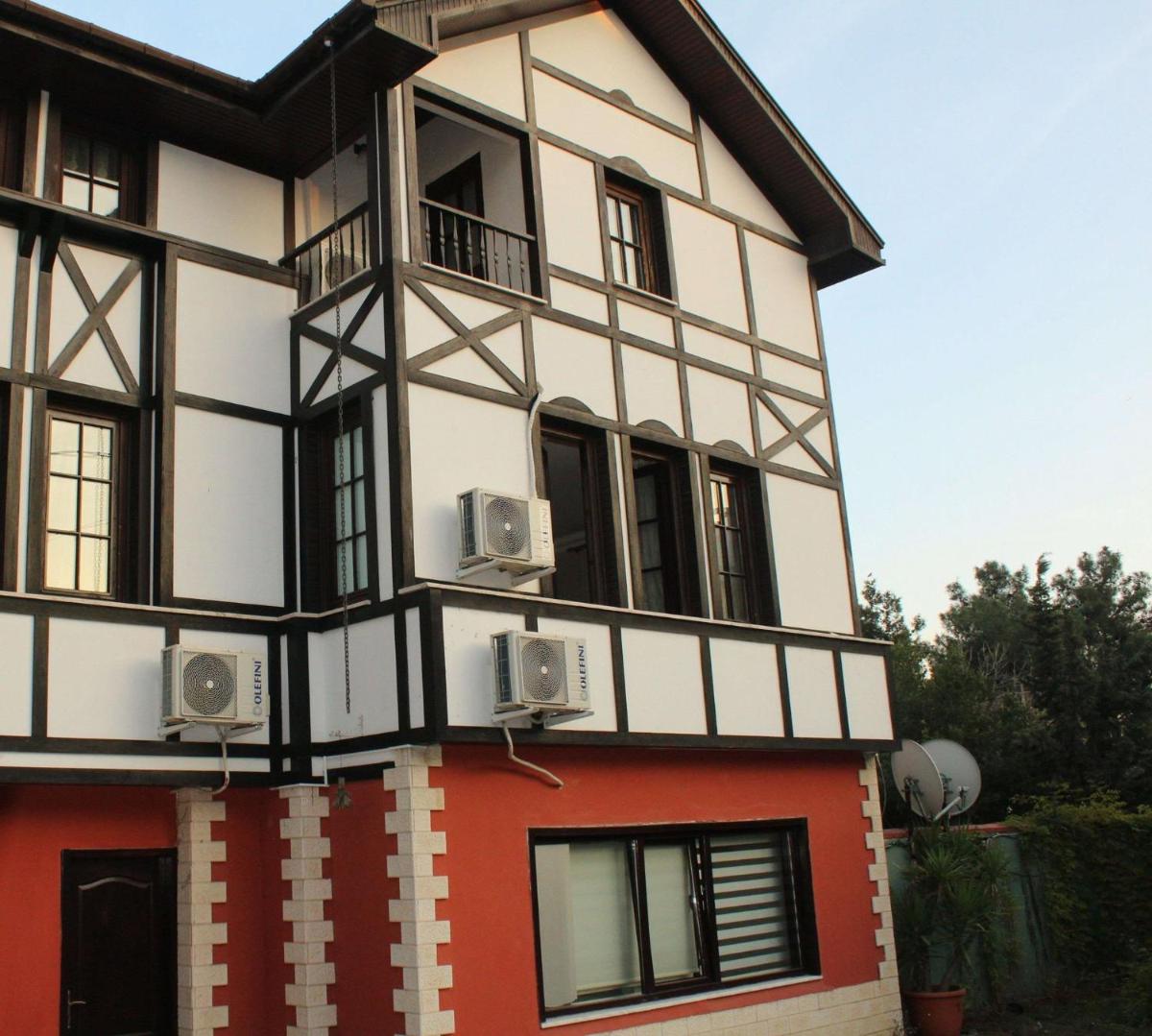 Quadruple Room with Balcony photo 1