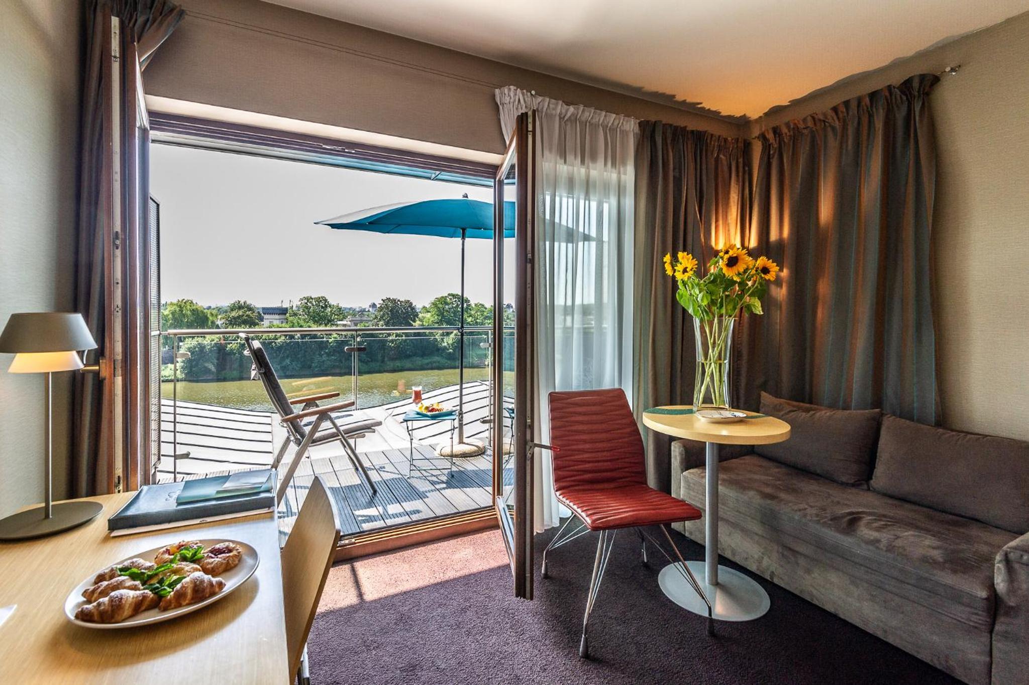 Double Room with Terrace - Photo 2