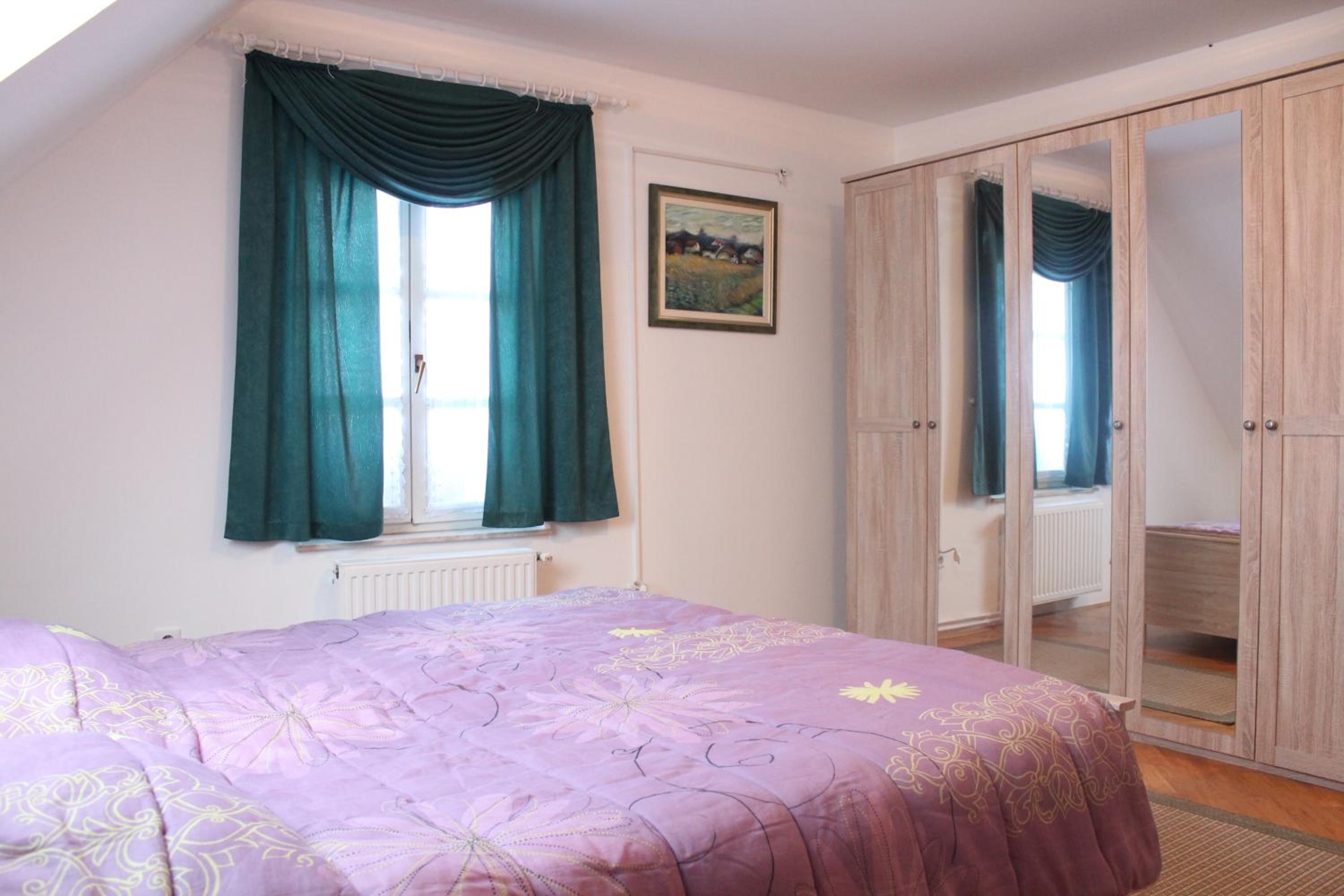 Economy Double Or Twin Room photo 3