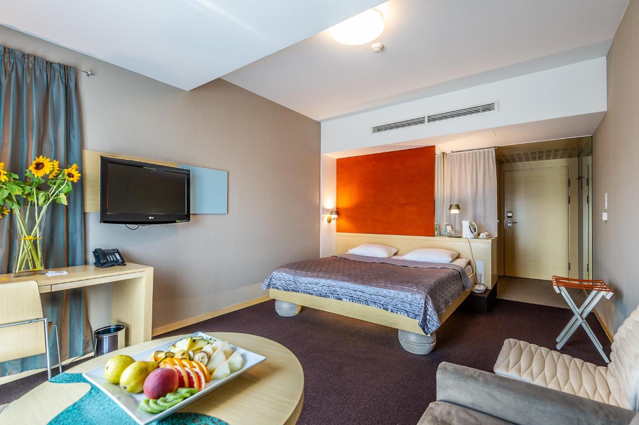 Double Room - Photo 9
