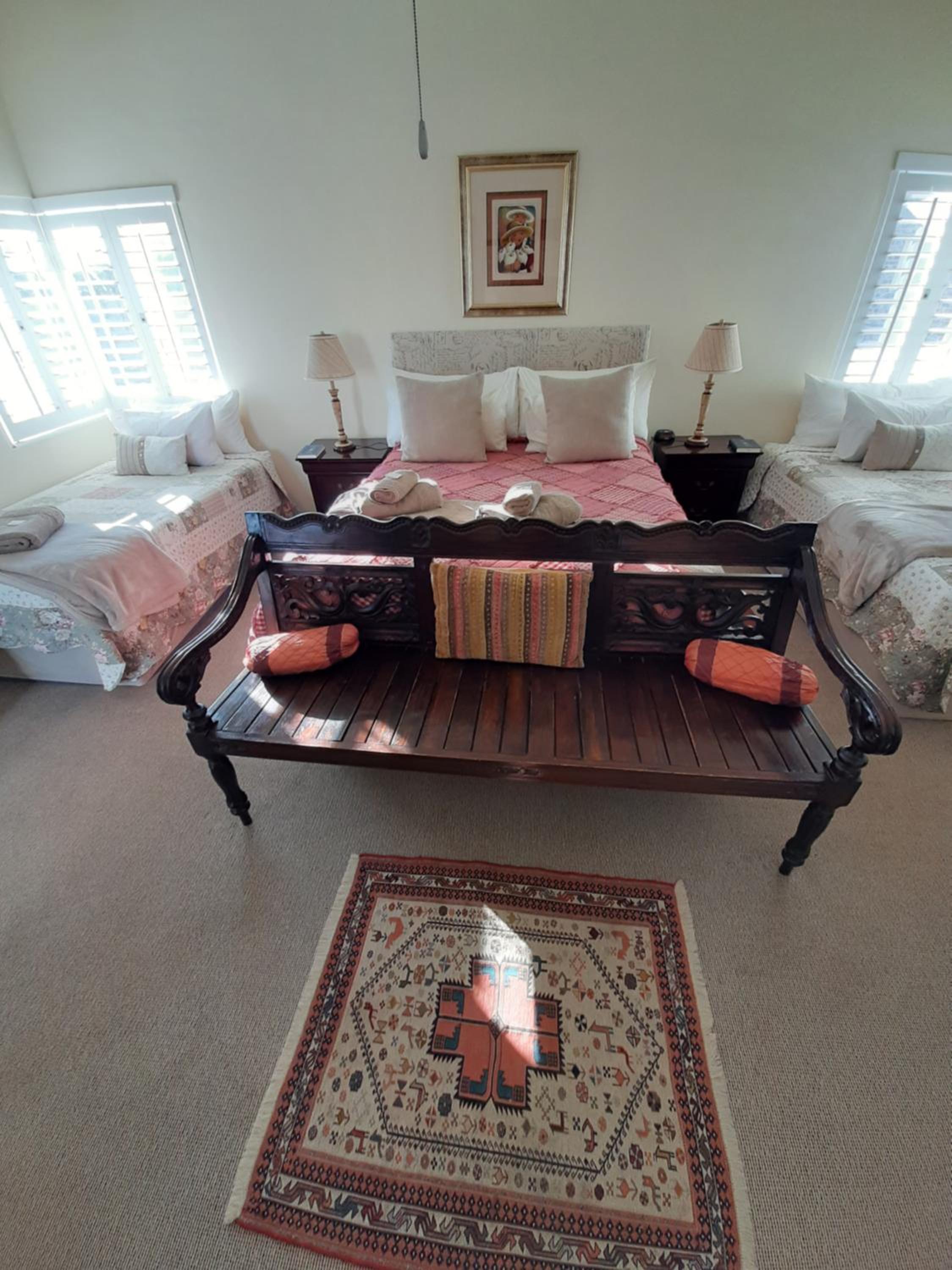 Deluxe Family Suite photo 1