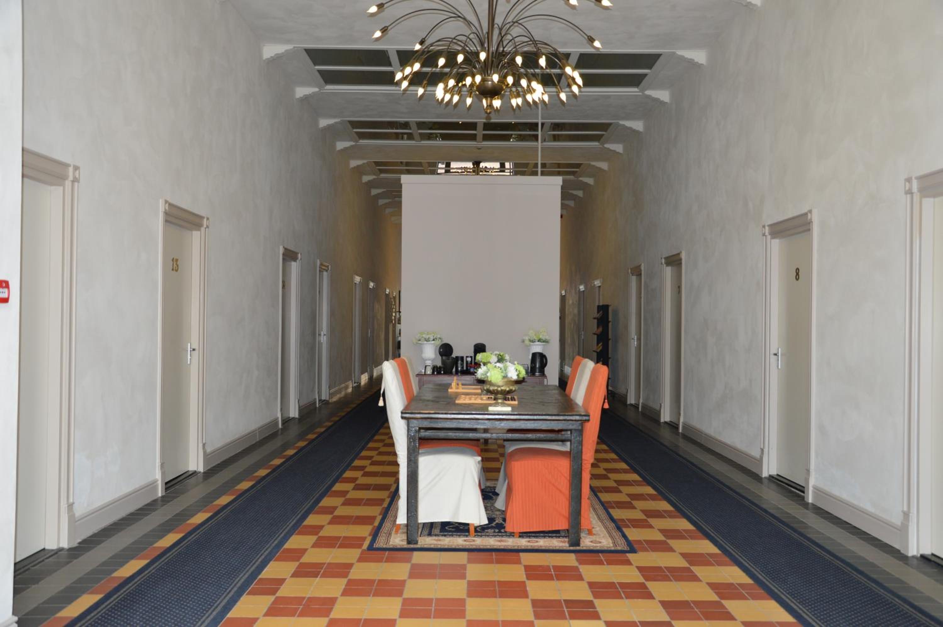 Double Room - Photo 9