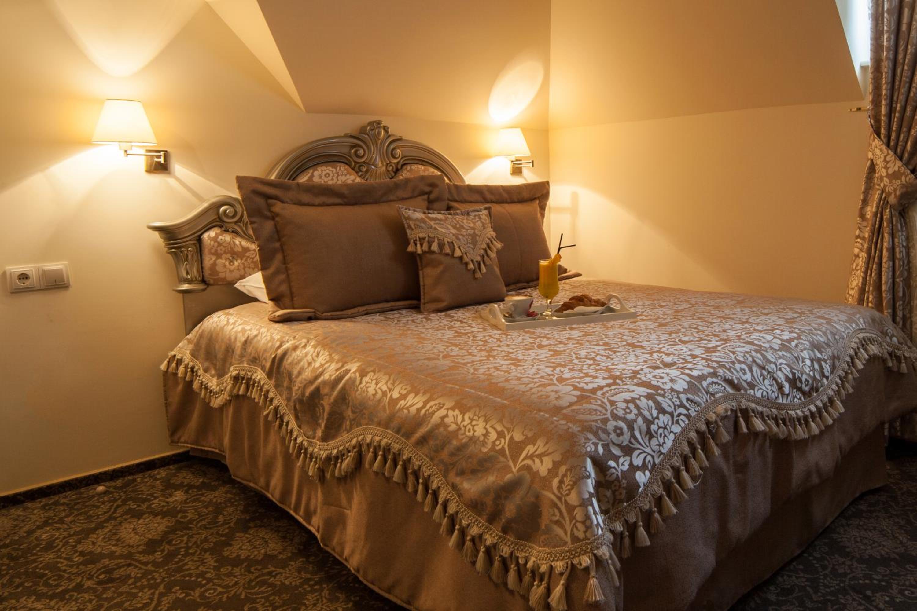 Suite photo 1