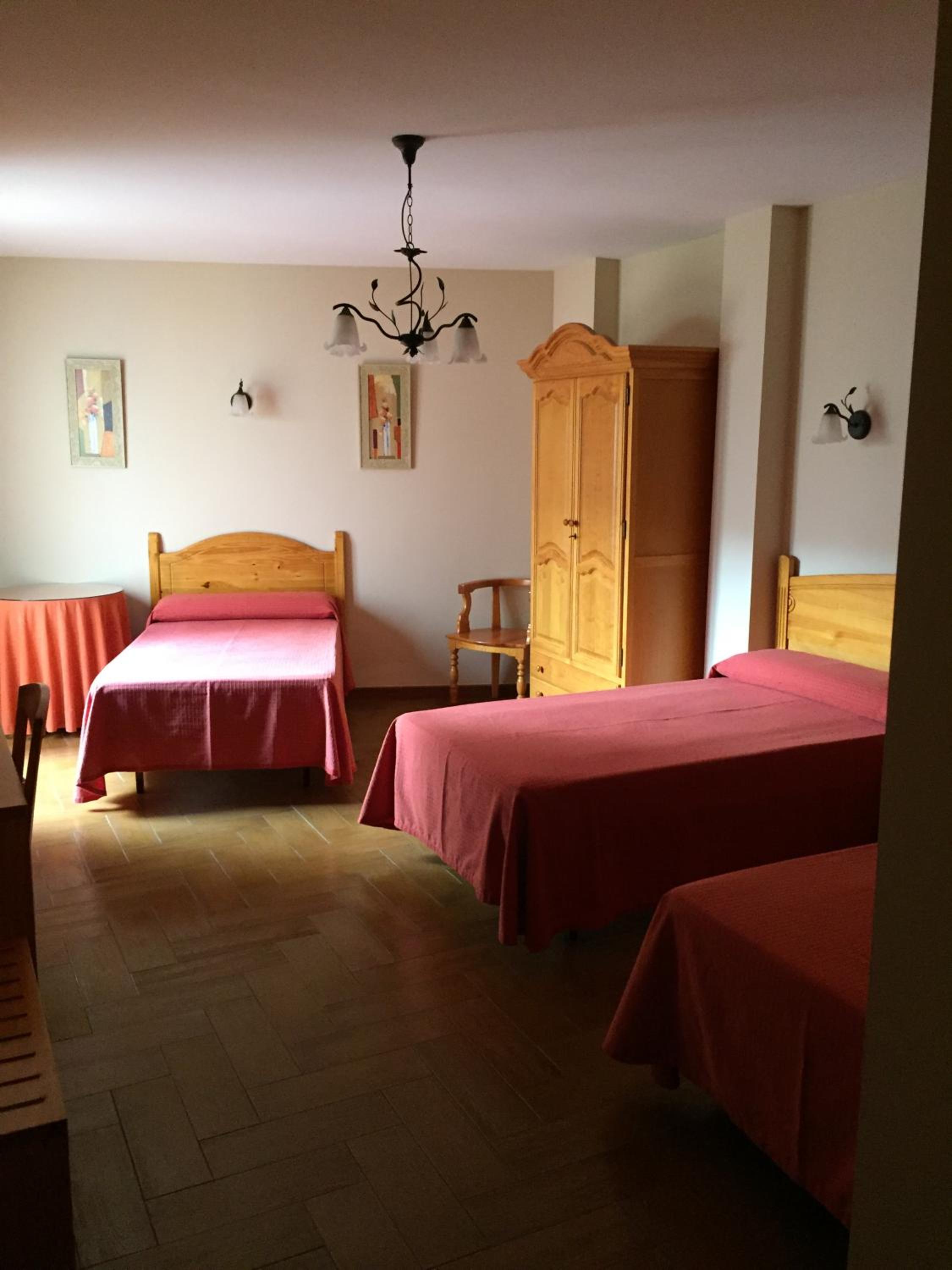 Triple Room - Photo 7