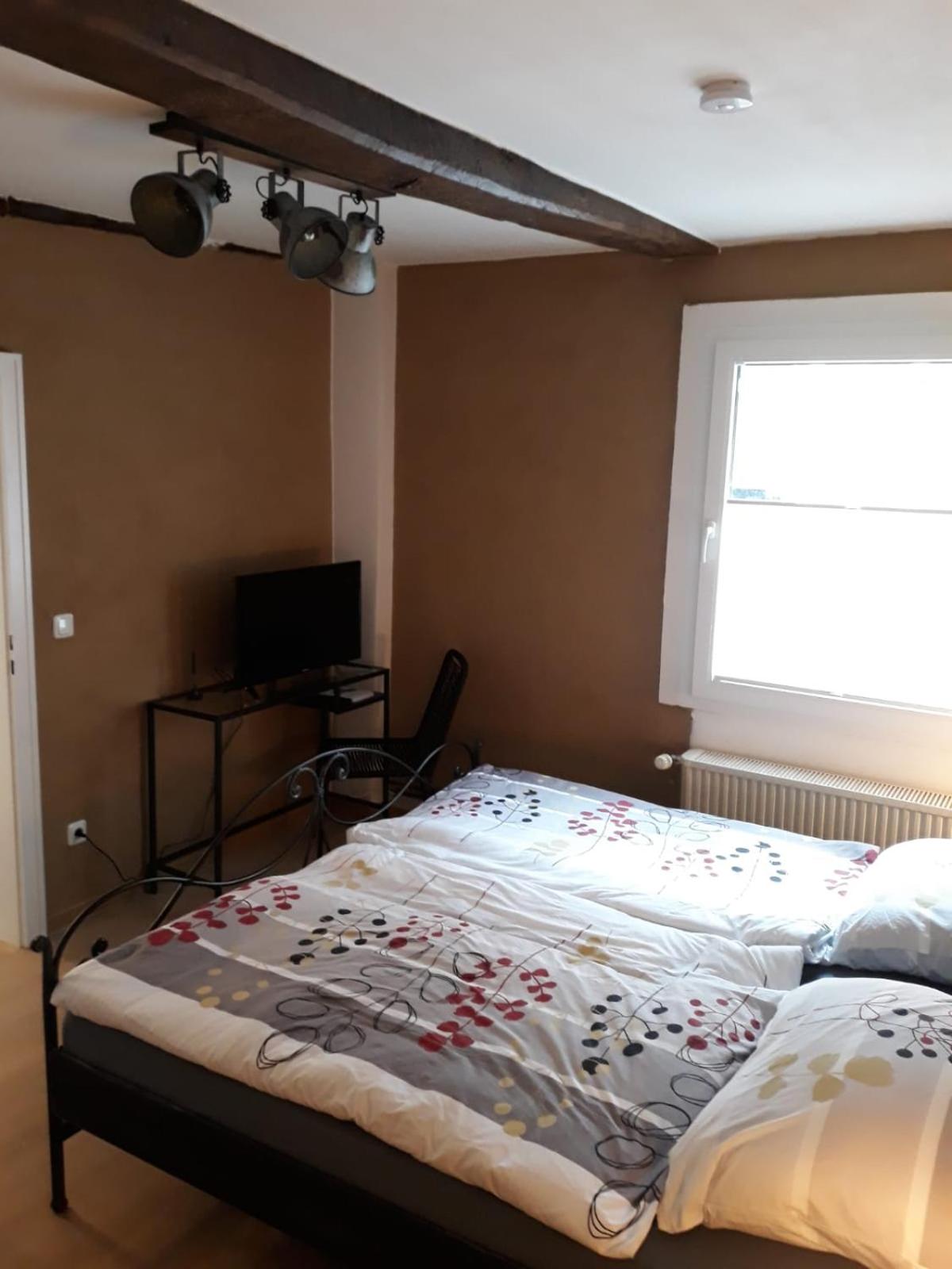 Double Room - Photo 6